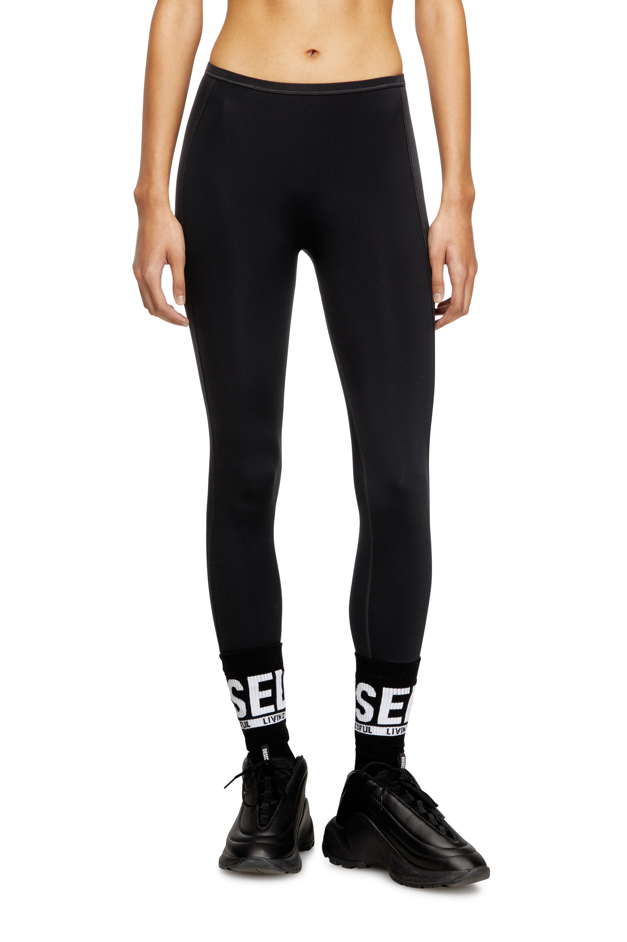 MEREDITH-UTLT, Negro