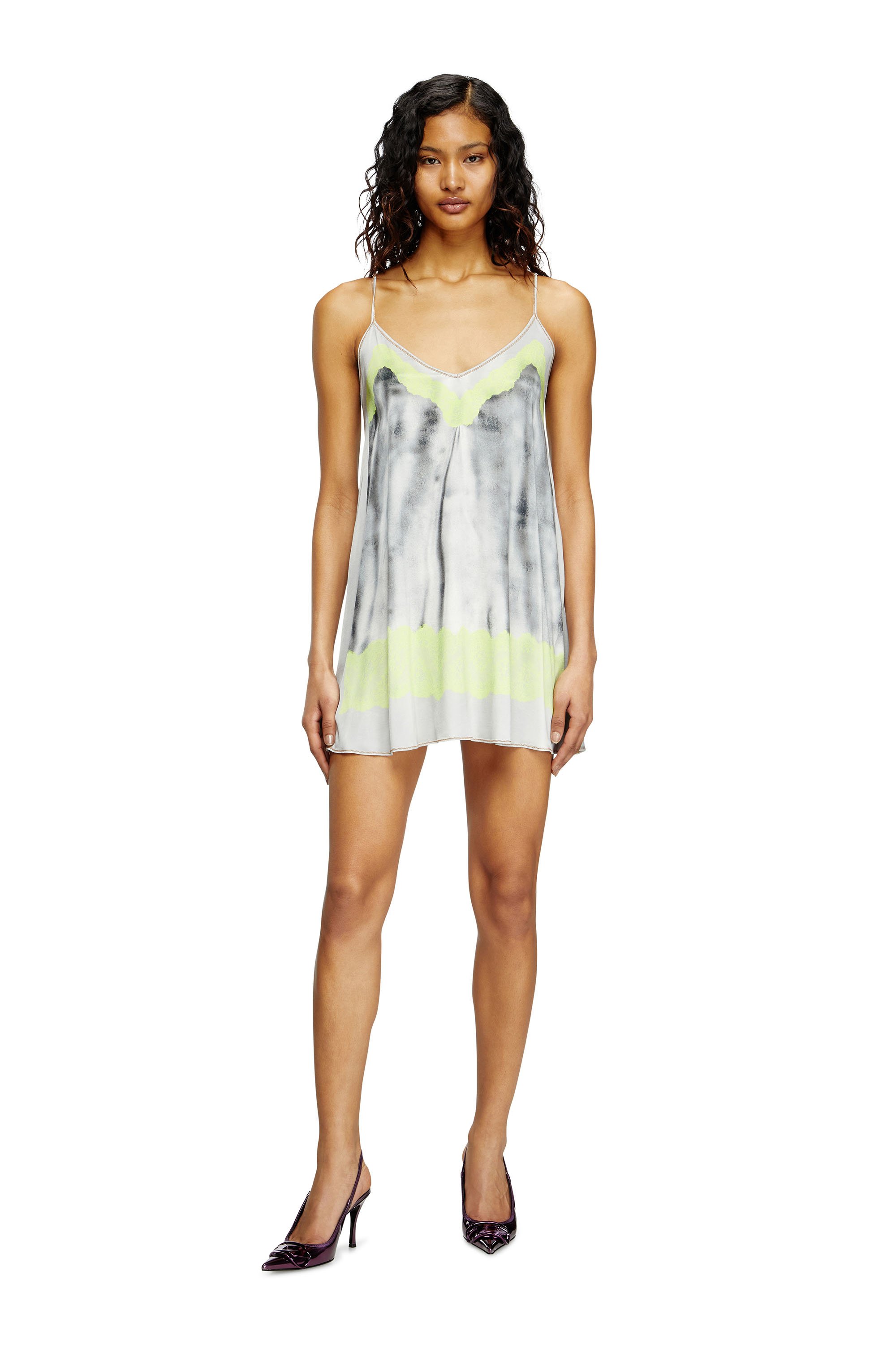 Diesel - D-ESIRE, Vestido lencero con slip efecto trampantojo Mujer in Multicolor - 3