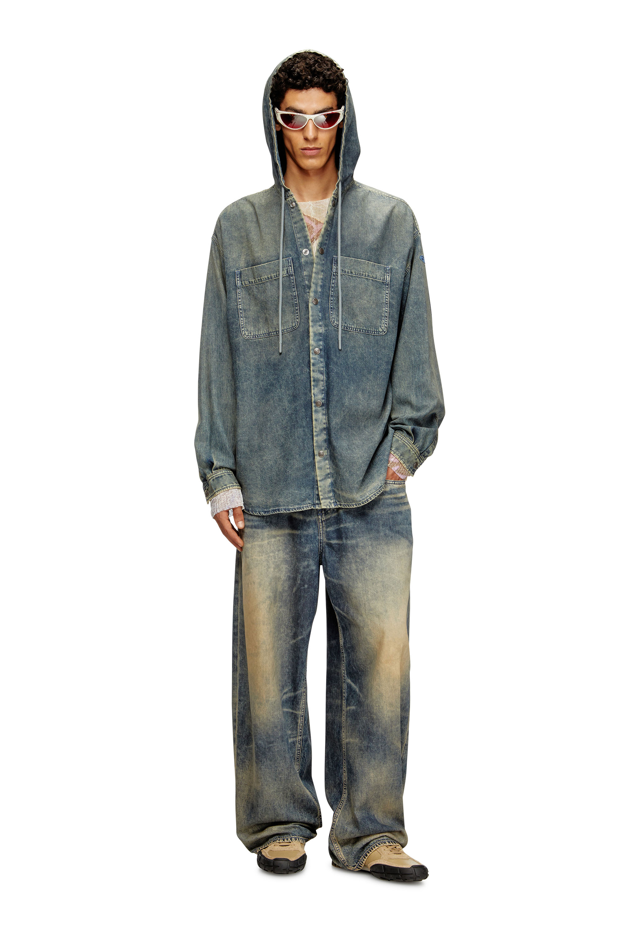 Diesel - D-DEWNY-HOOD-S2, Sobrecamisa en denim revestido marmoleado Hombre in Azul marino - 2