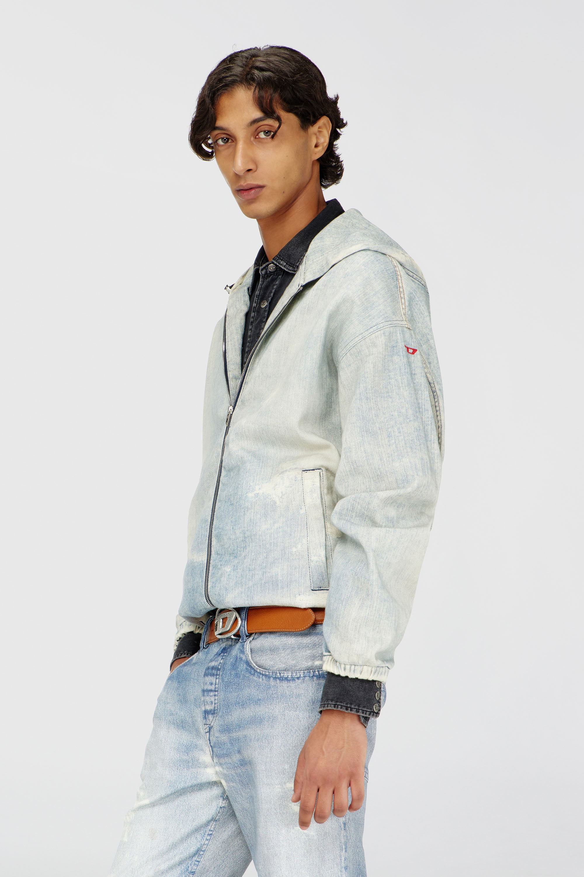 Diesel - D-WYNNY JOGG, Chaqueta JoggJeans con efecto trompe l&rsquo;oeil Hombre in Azul marino - 1
