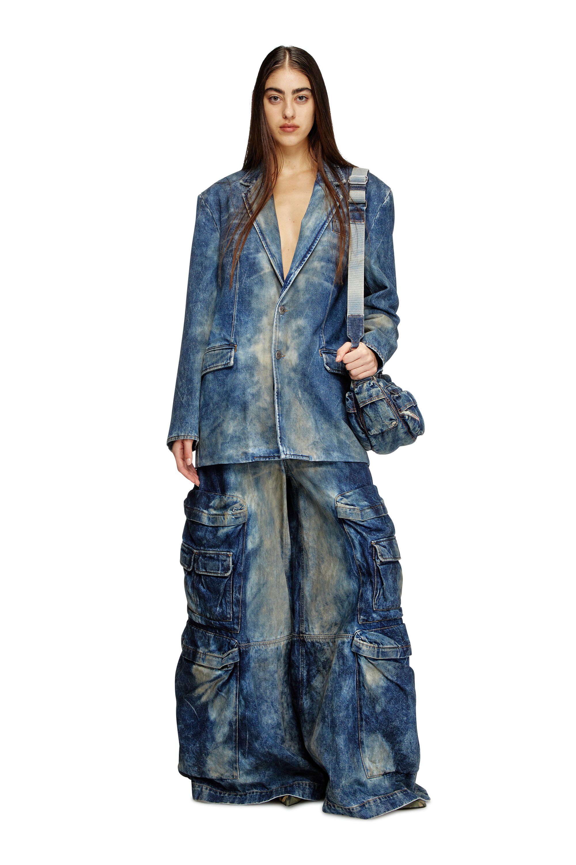 Diesel - D-OVER-DD, Blazer en denim tratado a mano con efecto de suciedad Unisex in Azul marino - 8