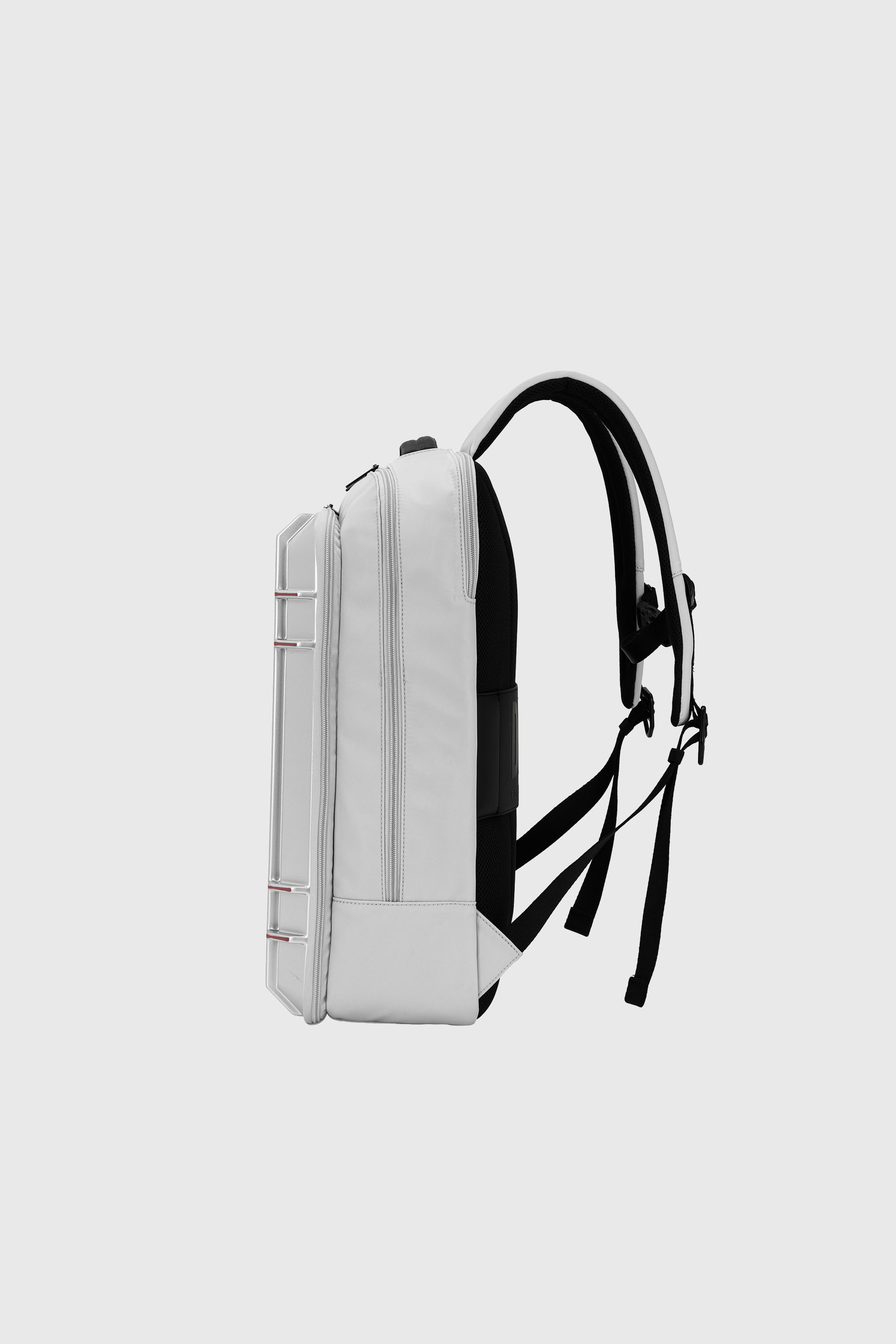 Diesel - DIESEL PC STRONG IMAGE BACKPACK- DSB005, Mochila de viaje resistente Unisex in Plateado - 4