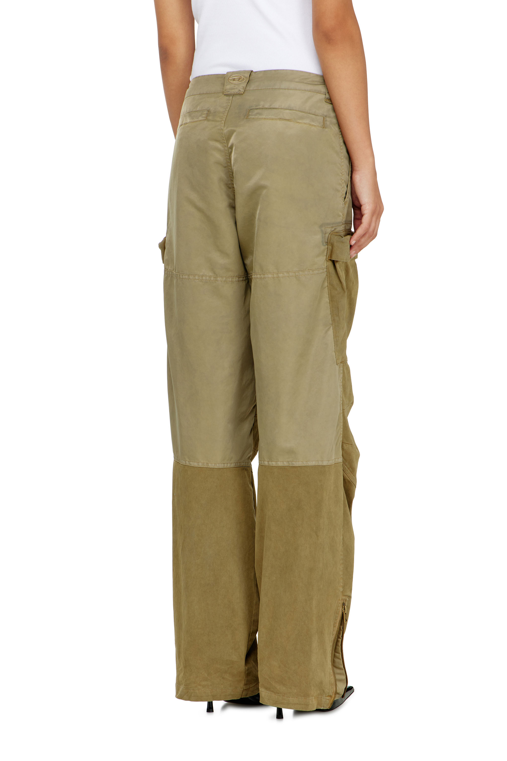 Diesel - P-ARKER, Pantalones cargo de algod&oacute;n y nailon Mujer in Verde - 3