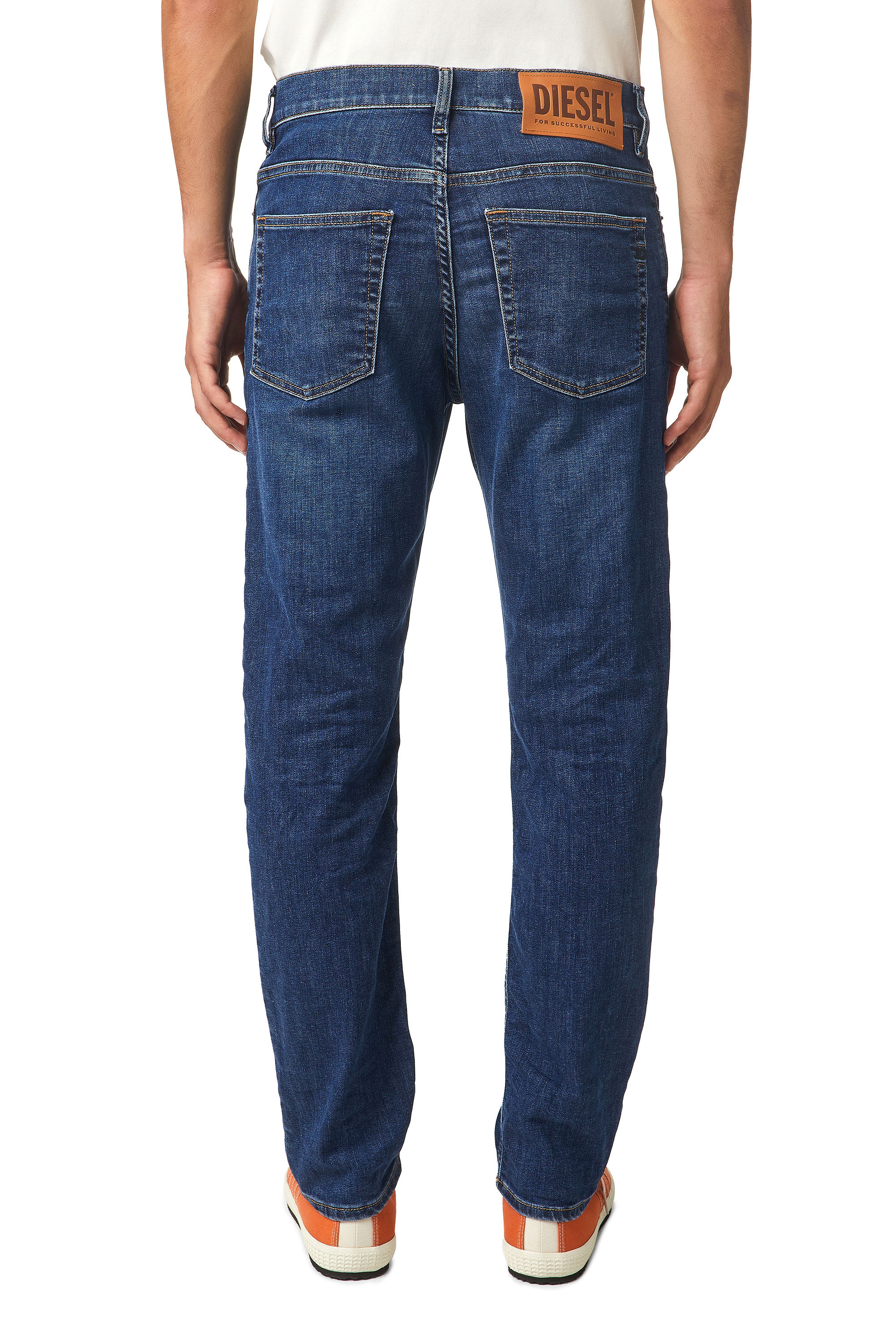 Diesel - 2005 D-FINING 09B06 Tapered Jeans, Azul Oscuro - Image 2