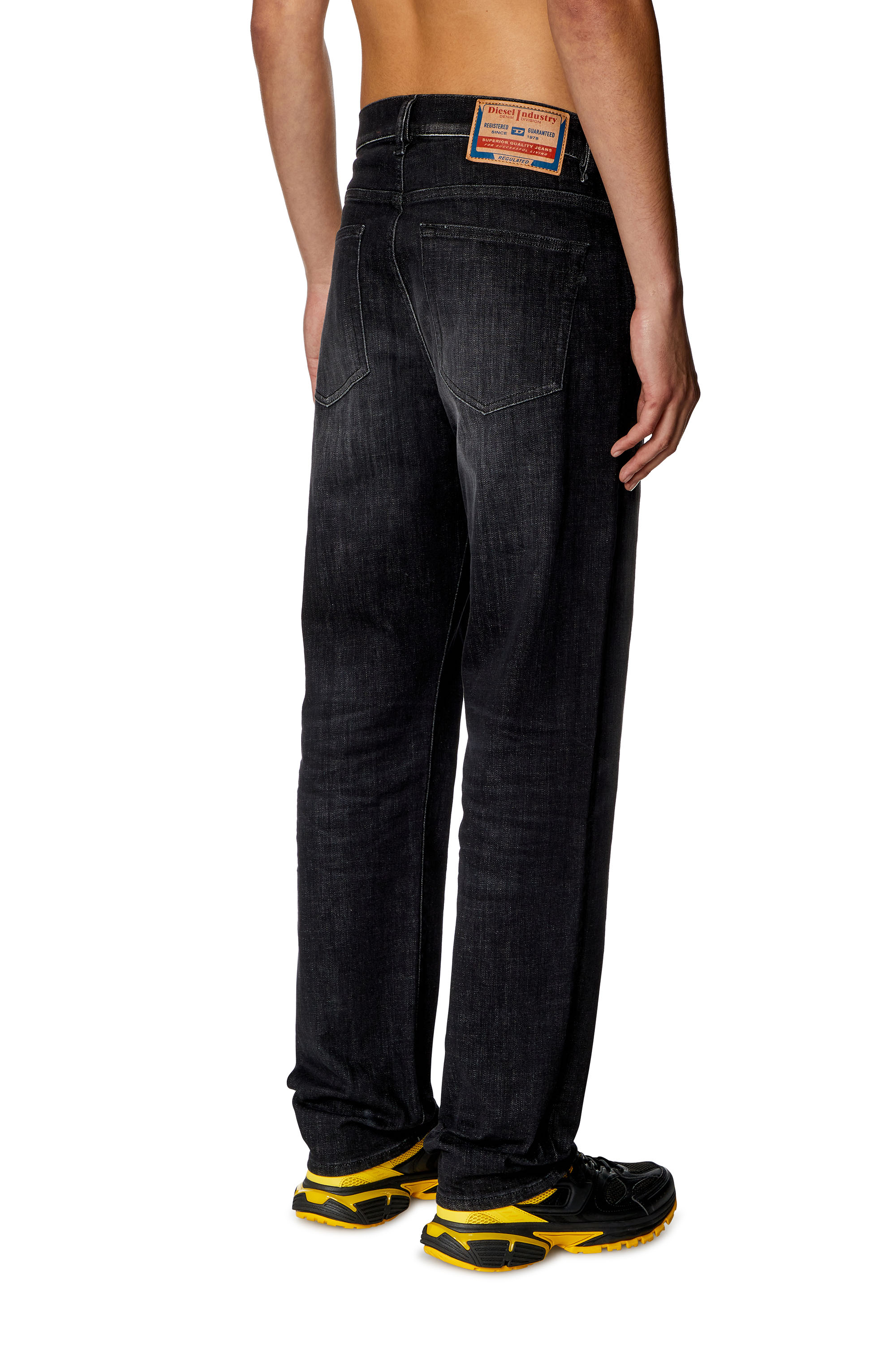 Diesel - Straight Jeans 2020 D-Viker 09H34, Negro/Gris oscuro - Image 2