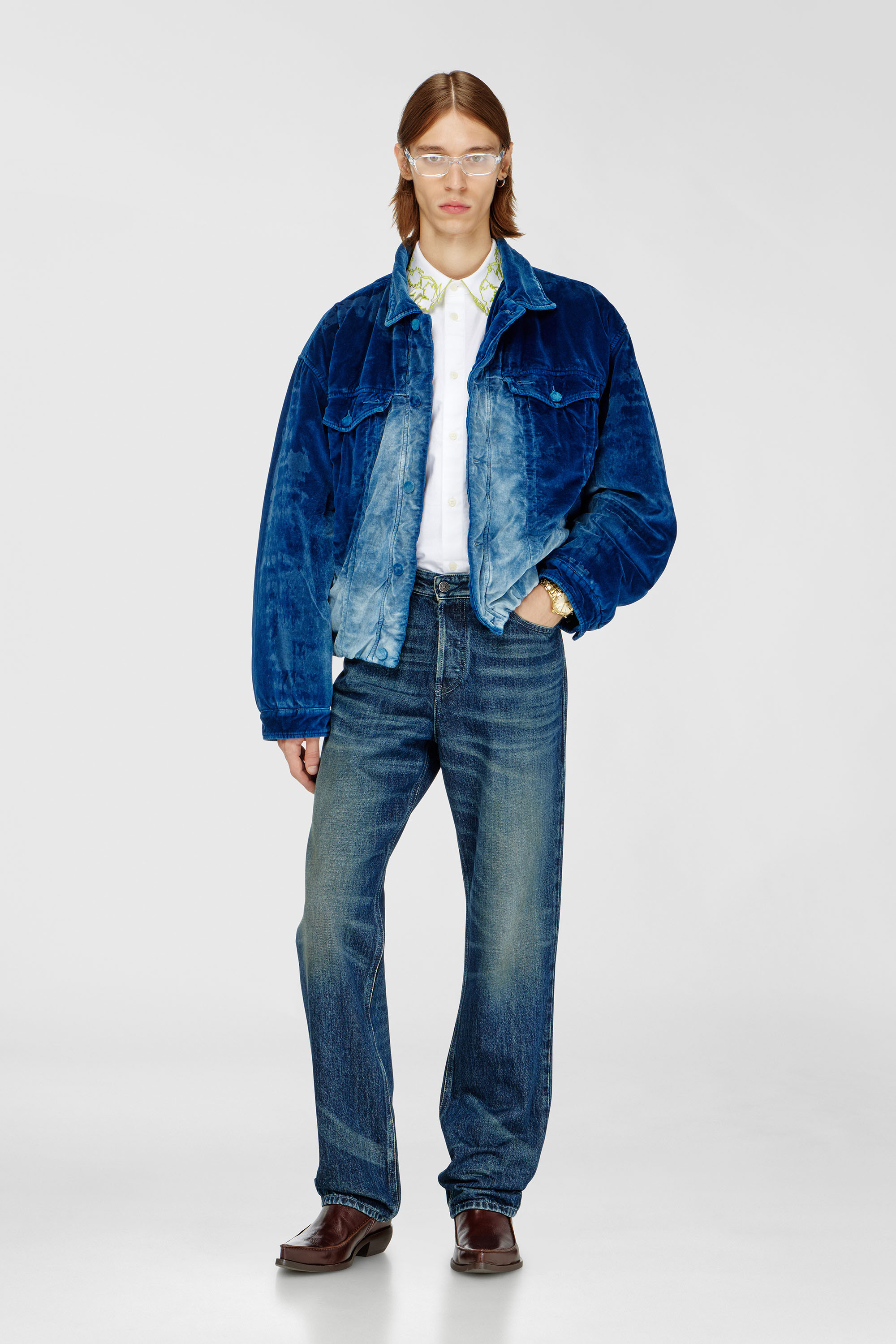 Diesel - D-MORVI-FSJ, Chaqueta trucker el&aacute;stica de denim de terciopelo Hombre in Azul marino - 2