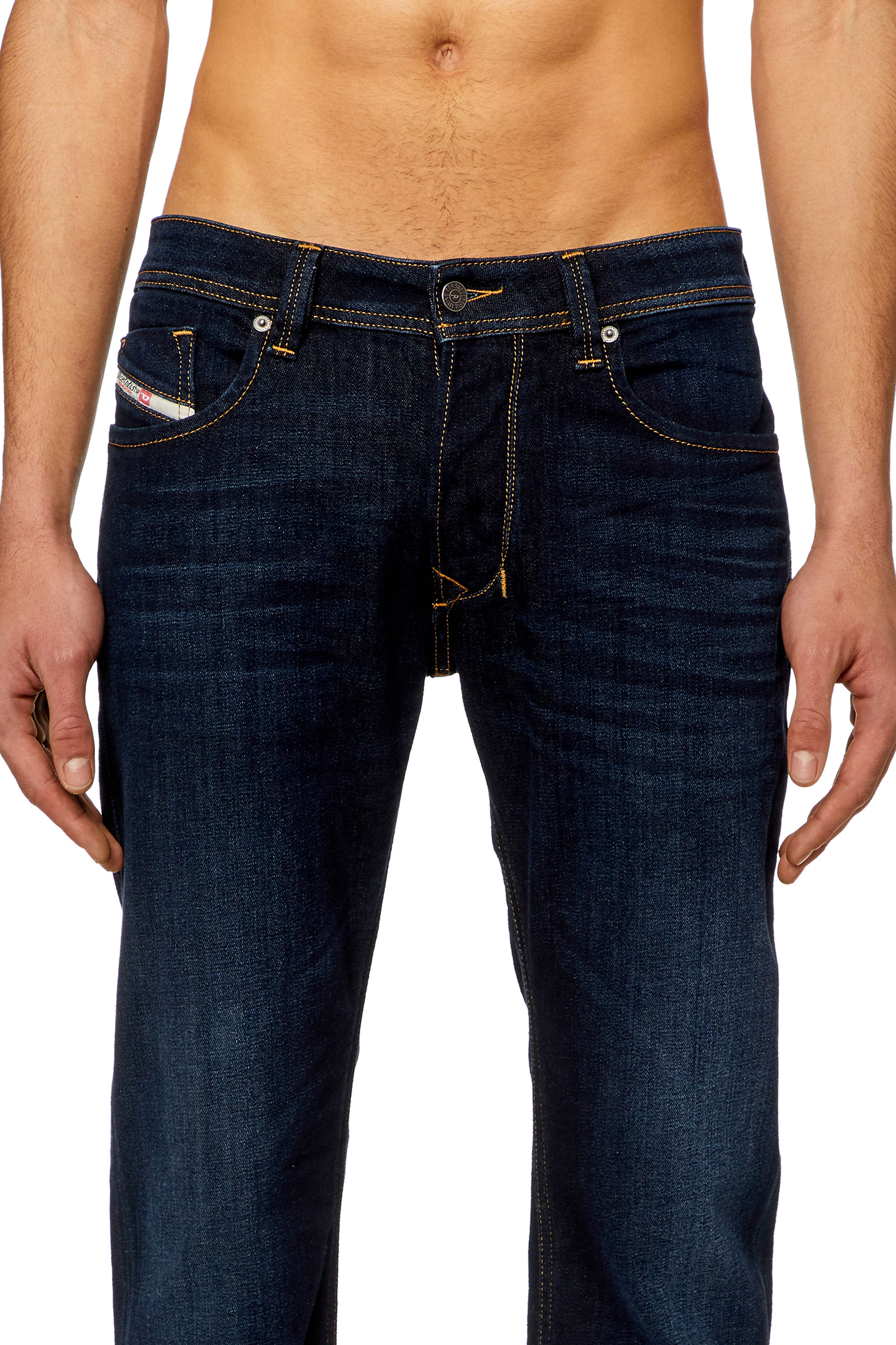 Diesel - Straight Jeans 1985 Larkee 009ZS, Azul Oscuro - Image 4