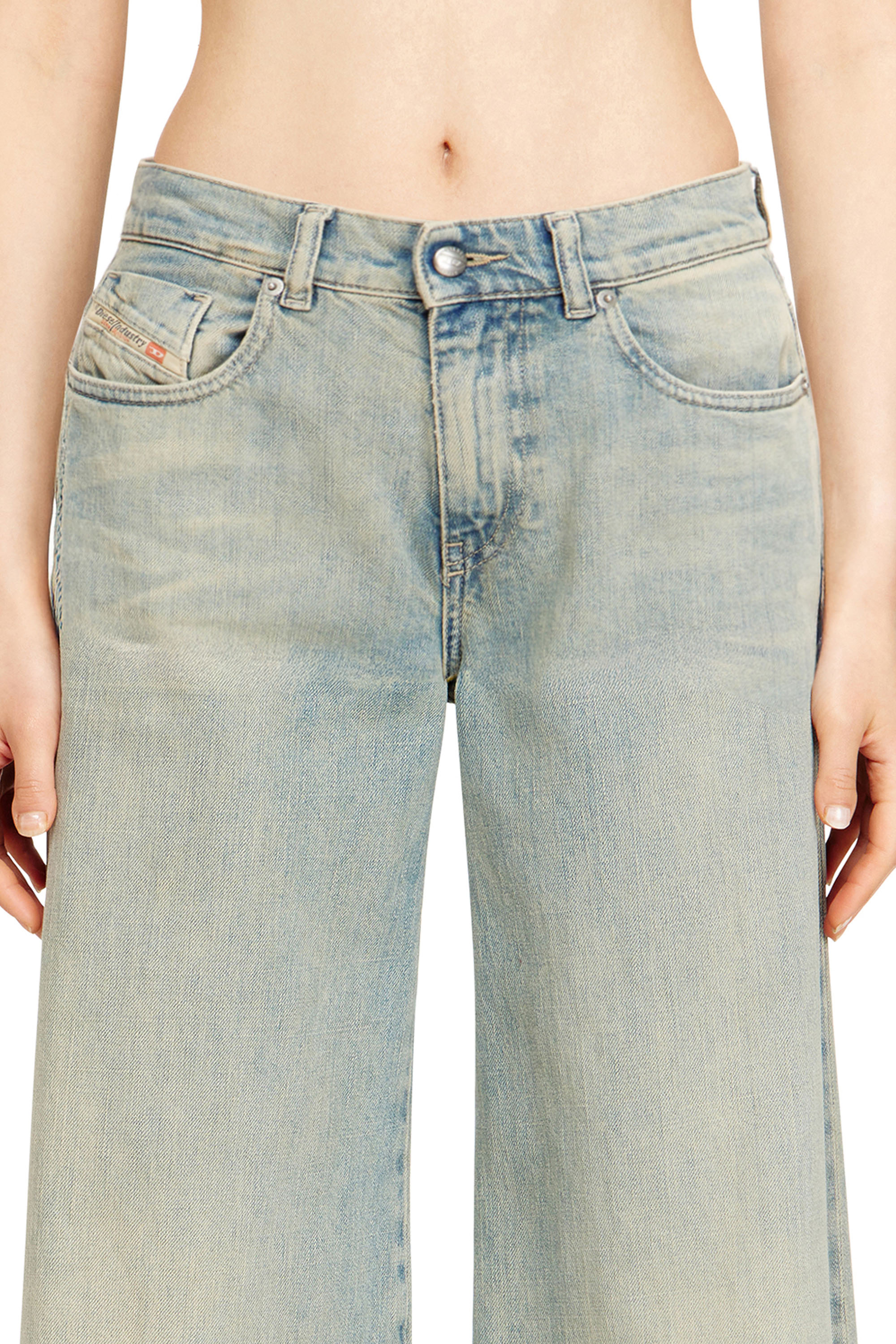 Diesel - Flare Jeans 1978 D-Akemi 09N33 Mujer, Azul medio - 5