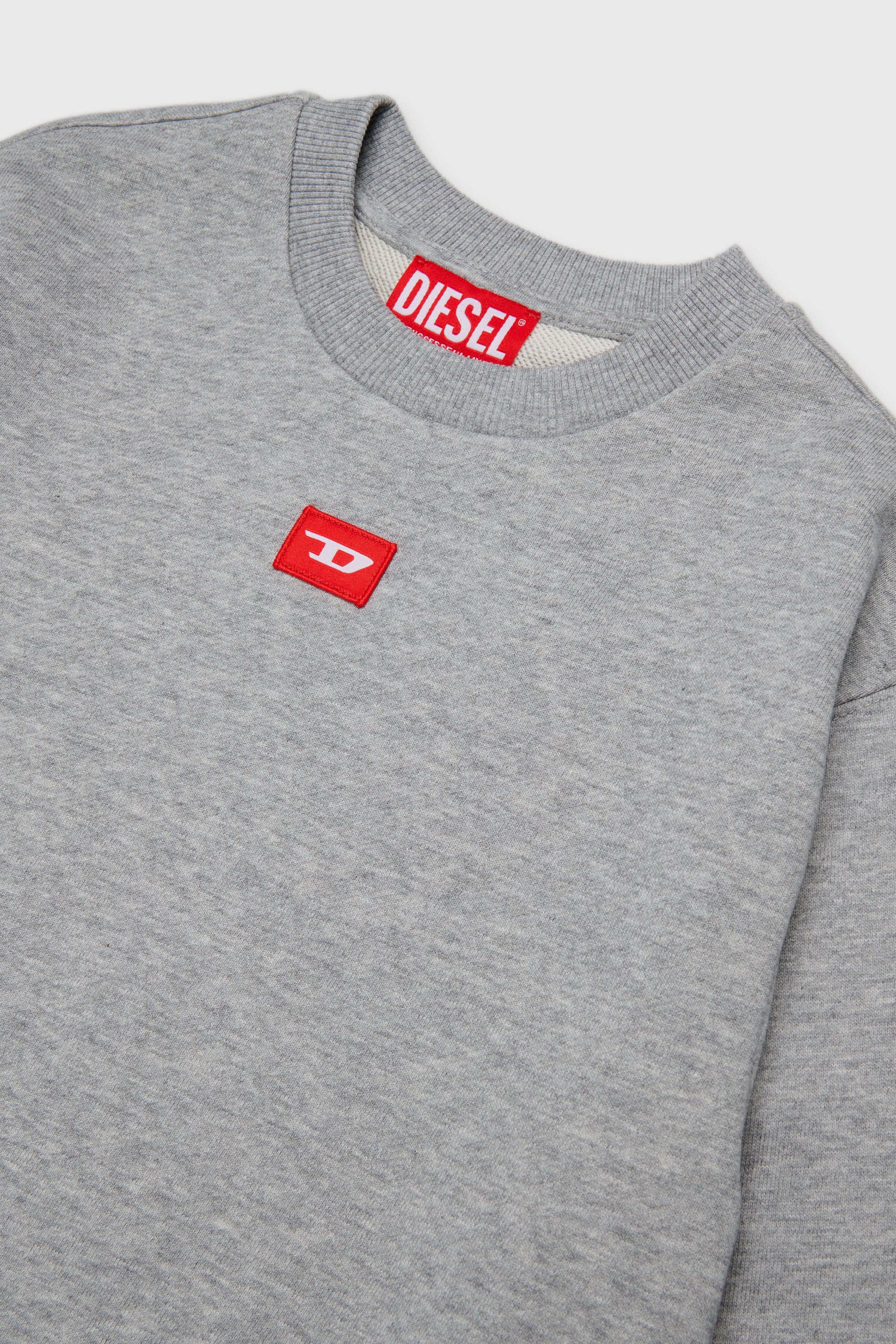Diesel - SXGIN OVER, Sudadera con peque&ntilde;o parche de logo Unisex in Gris - 3