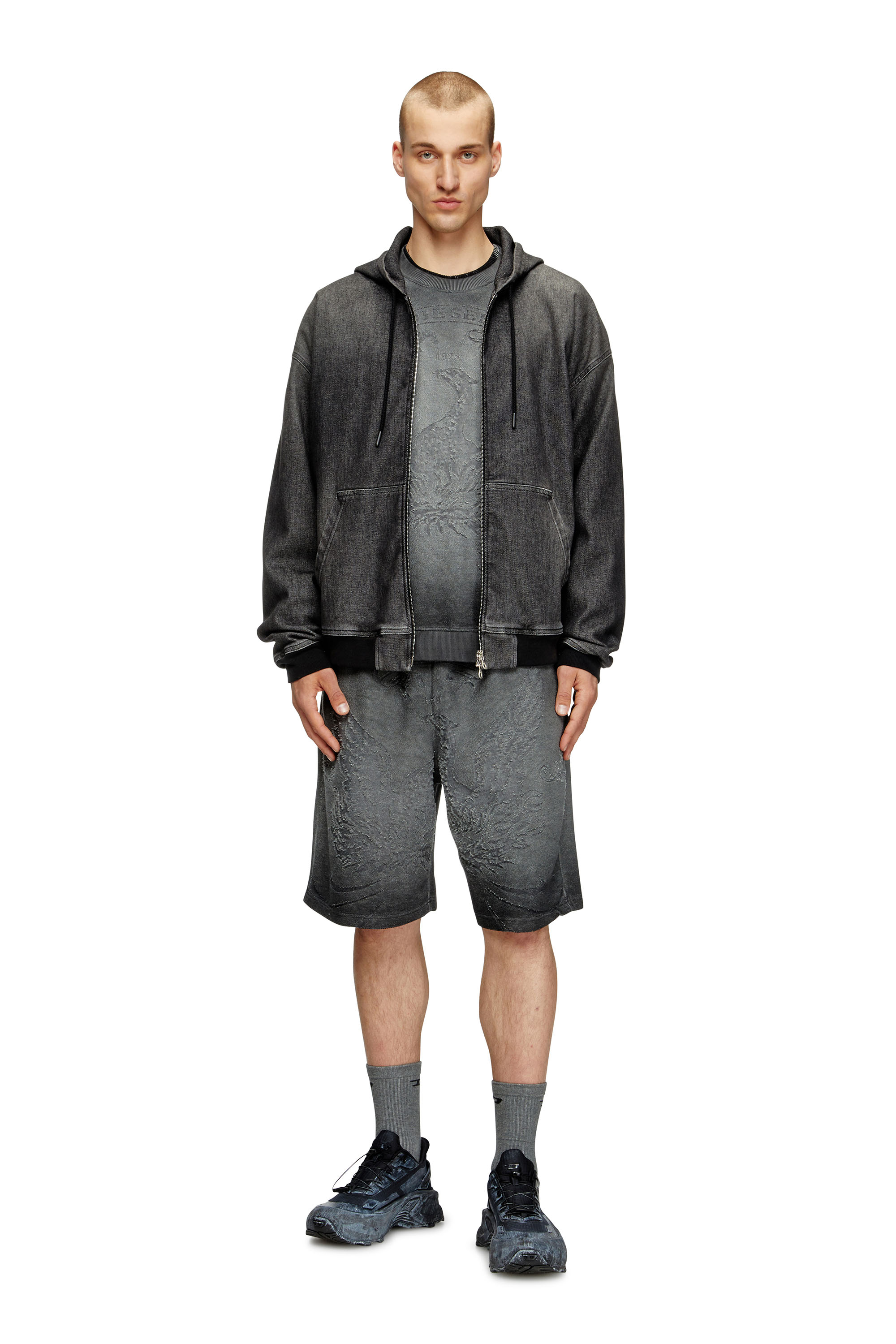 Diesel - P-CROWDE, Pantalones cortos deportivos con devoré de fénix Hombre in Gris - 1
