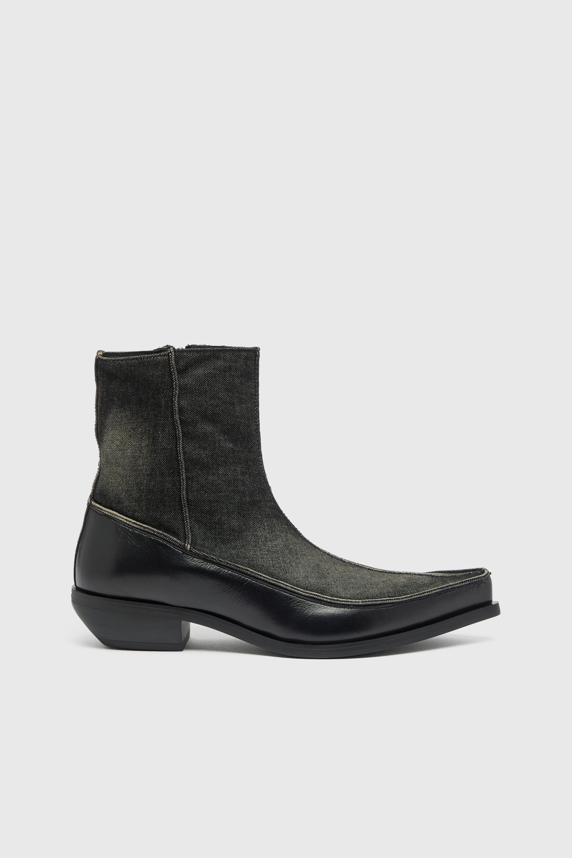 Diesel - D-FRIDO-30-TR, D-Frido-Botines western de piel y denim Hombre in ToBeDefined - 1