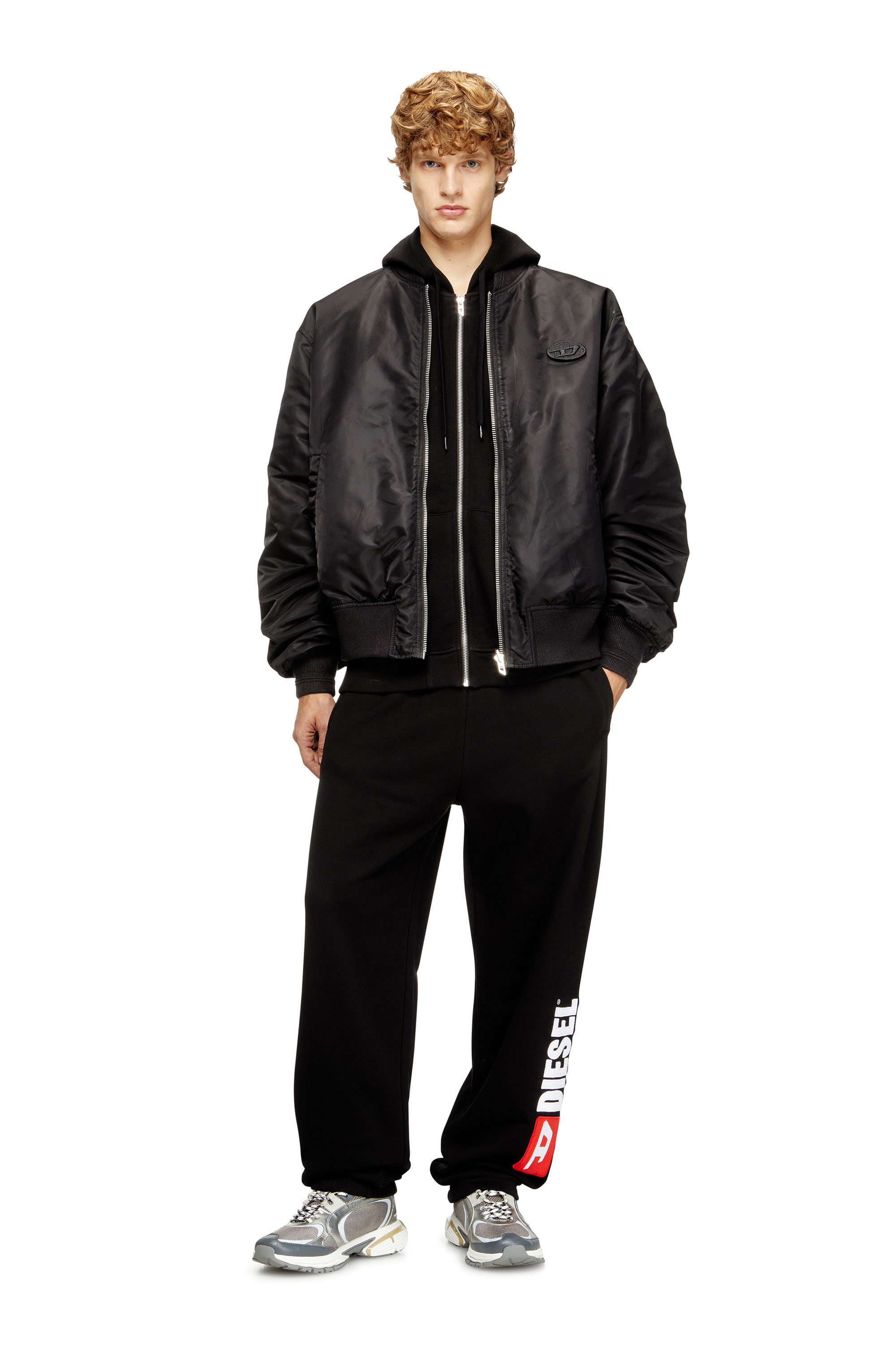 Diesel - W-TYPE-D1, Chaqueta bomber acolchada con bordado Oval D Hombre in Negro - 3