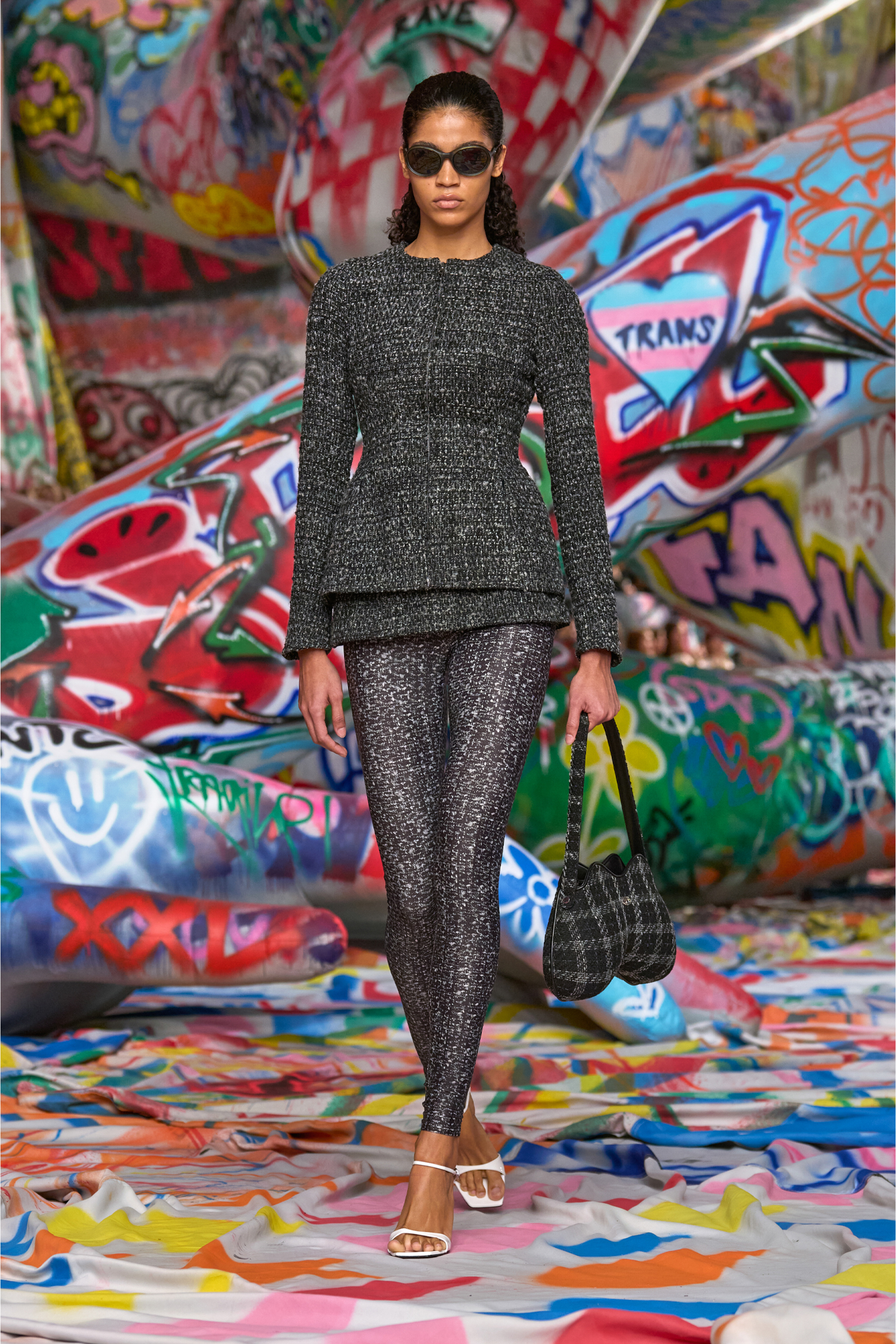 Diesel - P-HOUR, Falda bouclé con mallas Mujer in Negro - 6