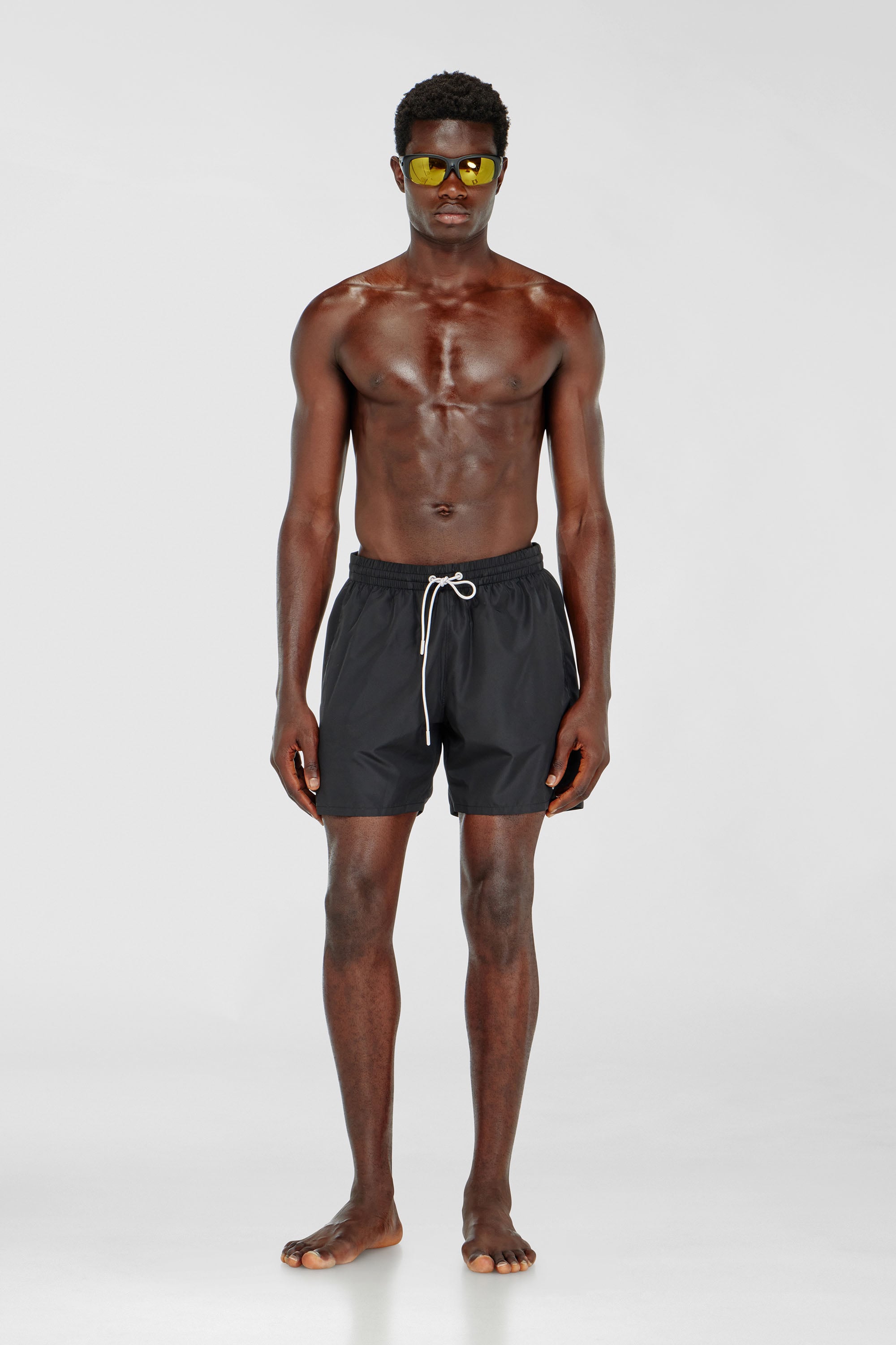 Diesel - GEORGE-41-UTLT, Ba&ntilde;ador con logo Oval D met&aacute;lico Hombre in Negro - 2