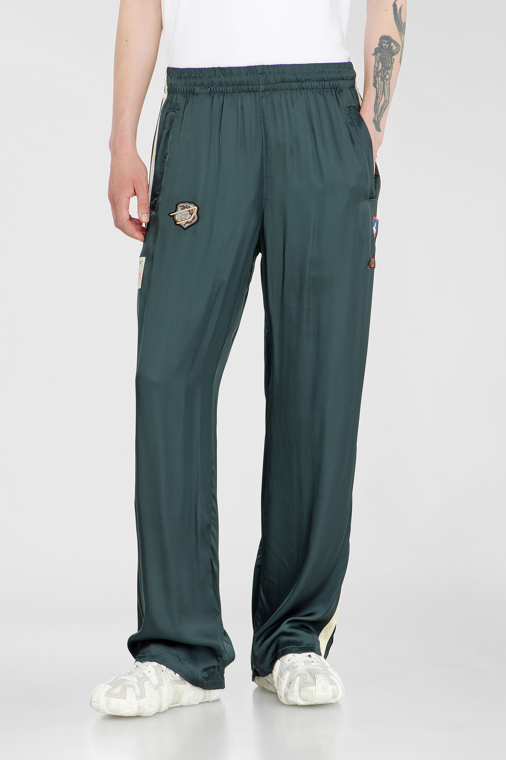 Diesel - P-ANNU, Pantal&oacute;n de sat&eacute;n con patches Hombre in Verde - 1