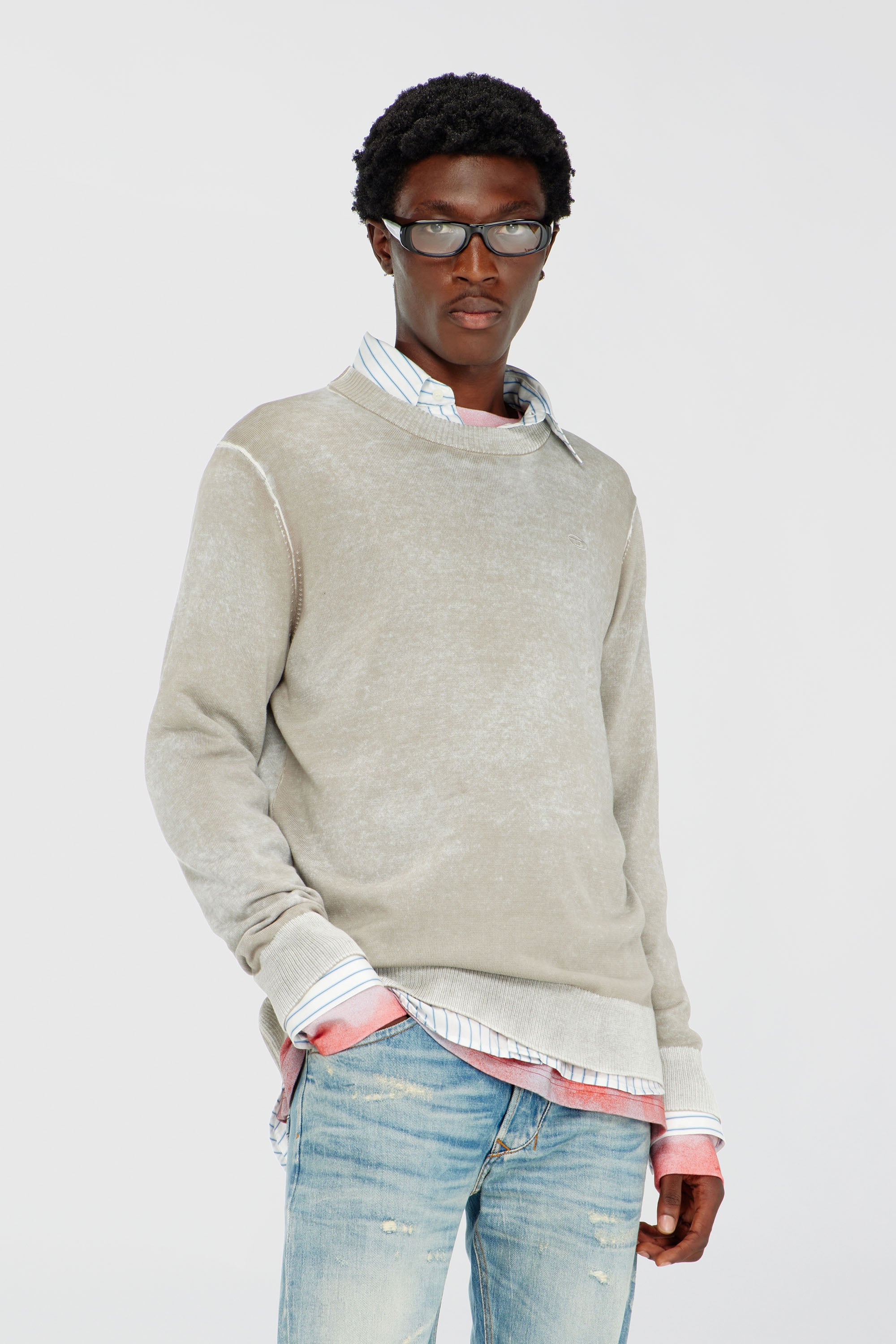 Diesel - K-LAURENT, Jersey con estampado inverso descolorido Hombre in Gris - 1