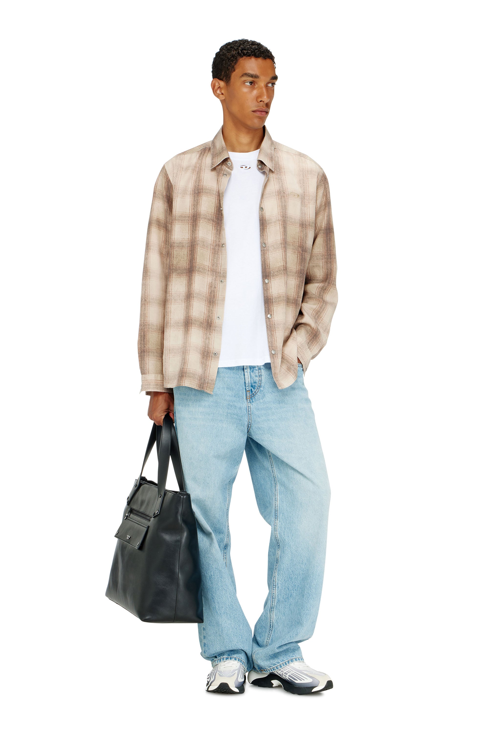 Diesel - T-BOXT-DCO, Camiseta de algod&oacute;n relajada con bordado Oval D Hombre in Blanco - 2