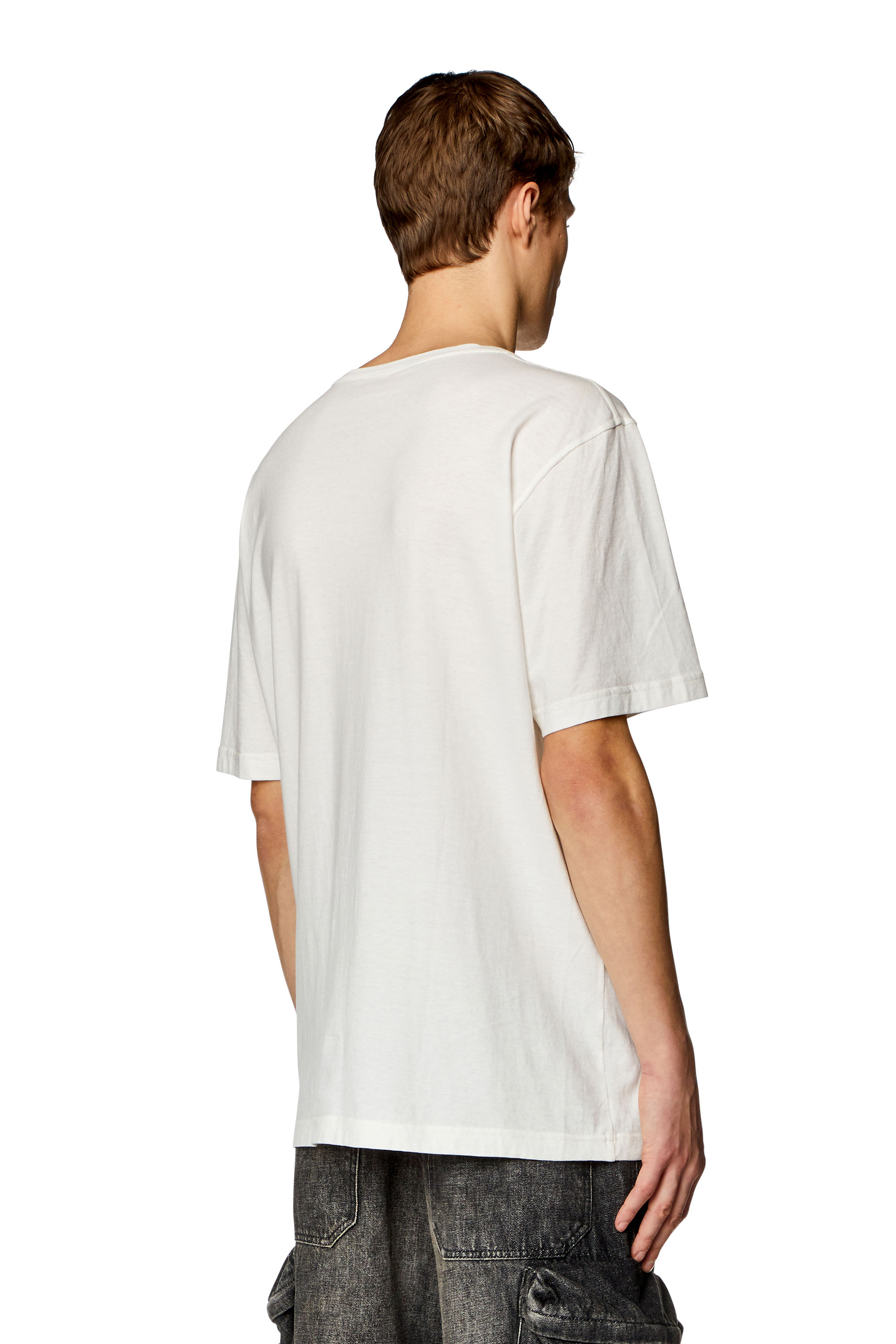 Diesel - T-JUST-N9, Hombre Camiseta con estampado del logotipo de revés in Blanco - Image 4
