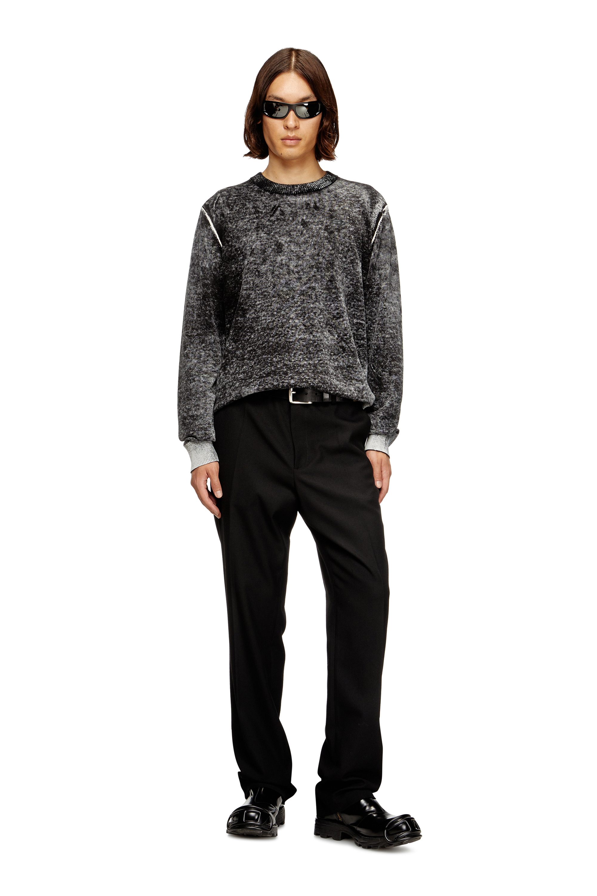 Diesel - K-LAURENT, Jersey con estampado inverso descolorido Hombre in Gris - 1