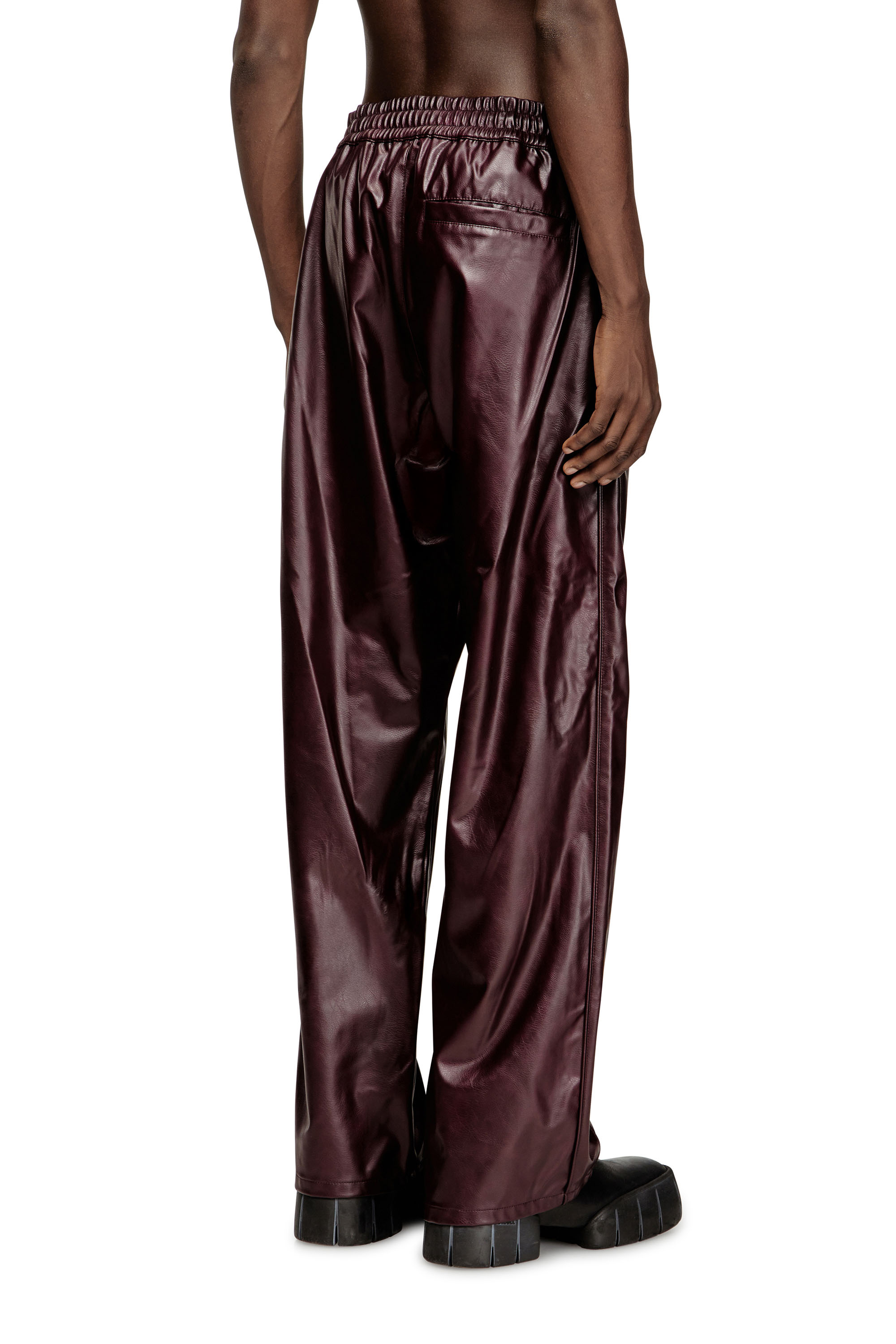 Diesel - FR-P-ARTEN, Pantalones con logotipo en burgundy Hombre in Rojo - 4