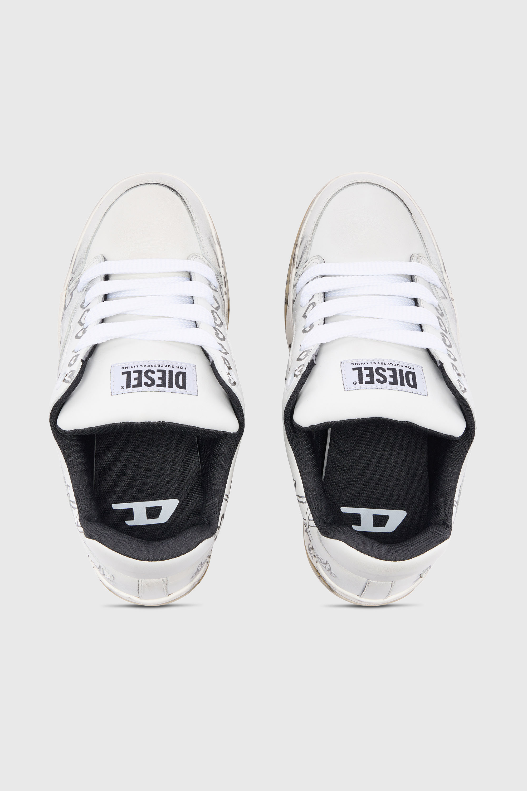 Diesel - S-D-OLLIE LOW, D-Ollie-Zapatillas de cuero con estampado de graffiti Hombre in Blanco - 6