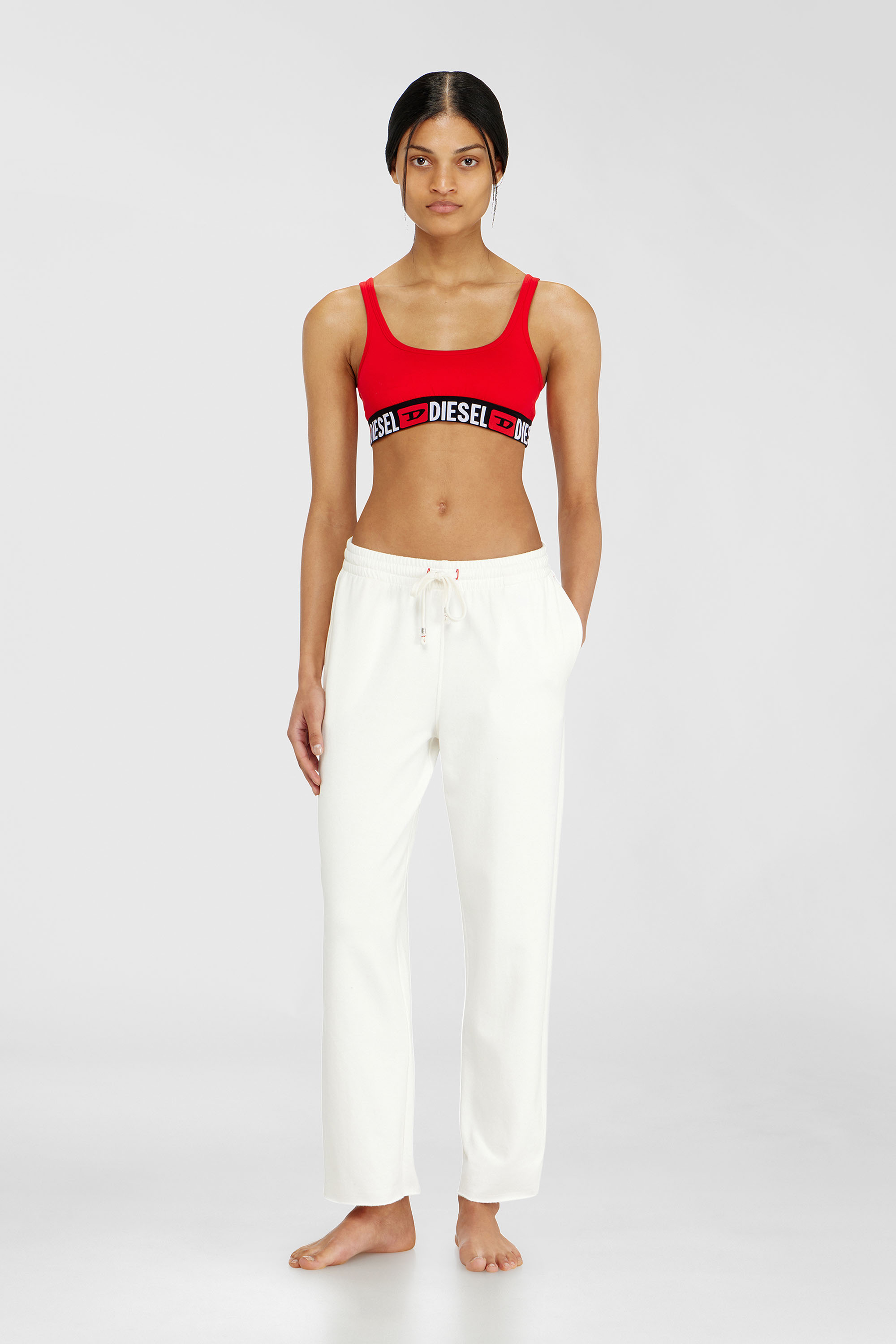 Diesel - INDRA-D-CORE, Pantal&oacute;n de ch&aacute;ndal afelpado con bajos al corte Mujer in Blanco - 1