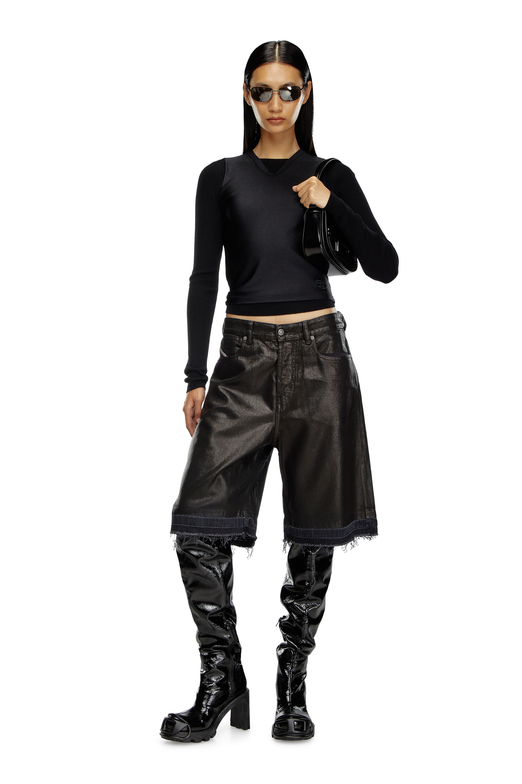 Diesel - DE-SIRE-SHORT, Mujer Pantalones cortos en denim de sastrería recubierto in Negro - Image 2