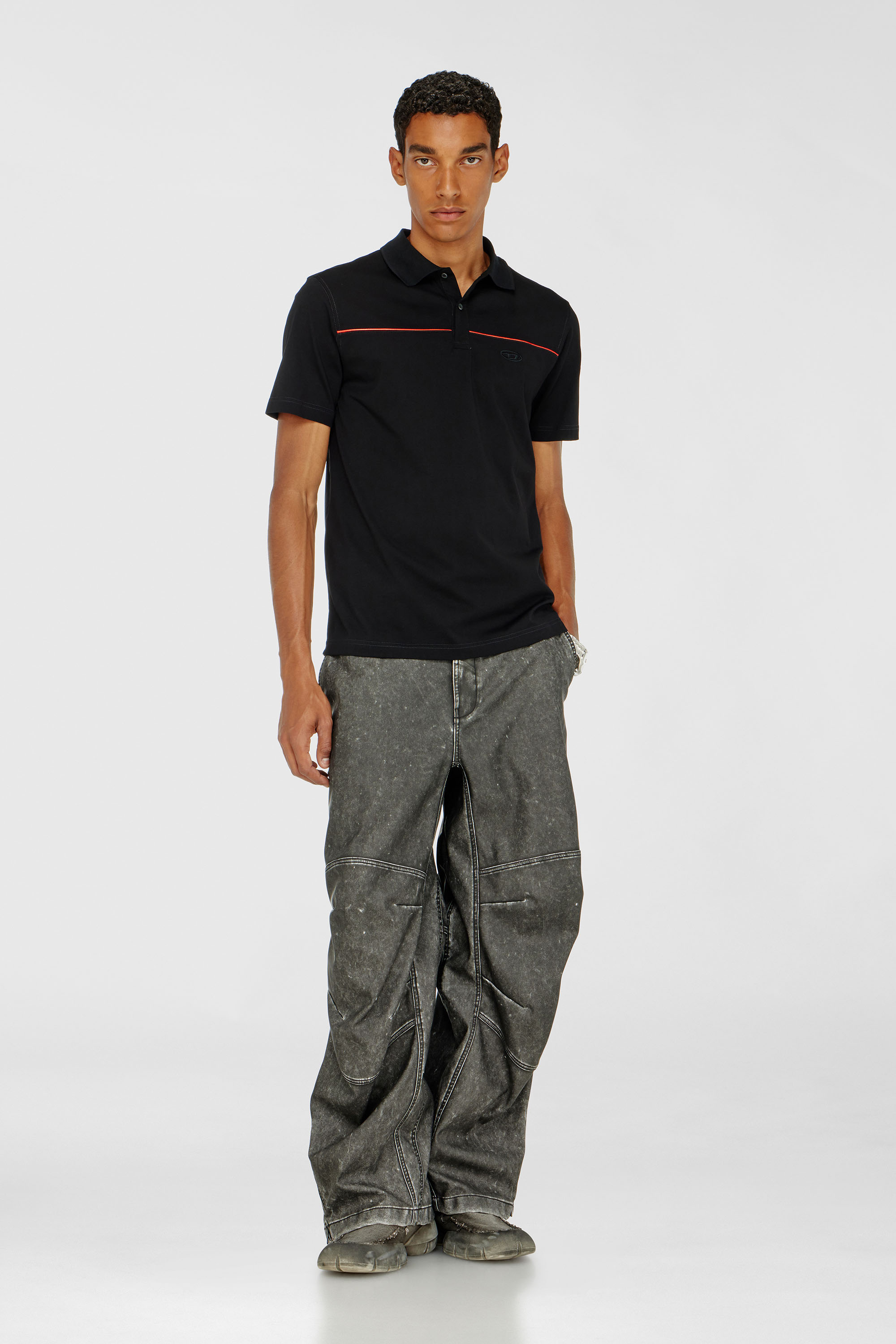 Diesel - T-REJUST-PIPING, Polo con ribetes en contraste Hombre in Negro - 2