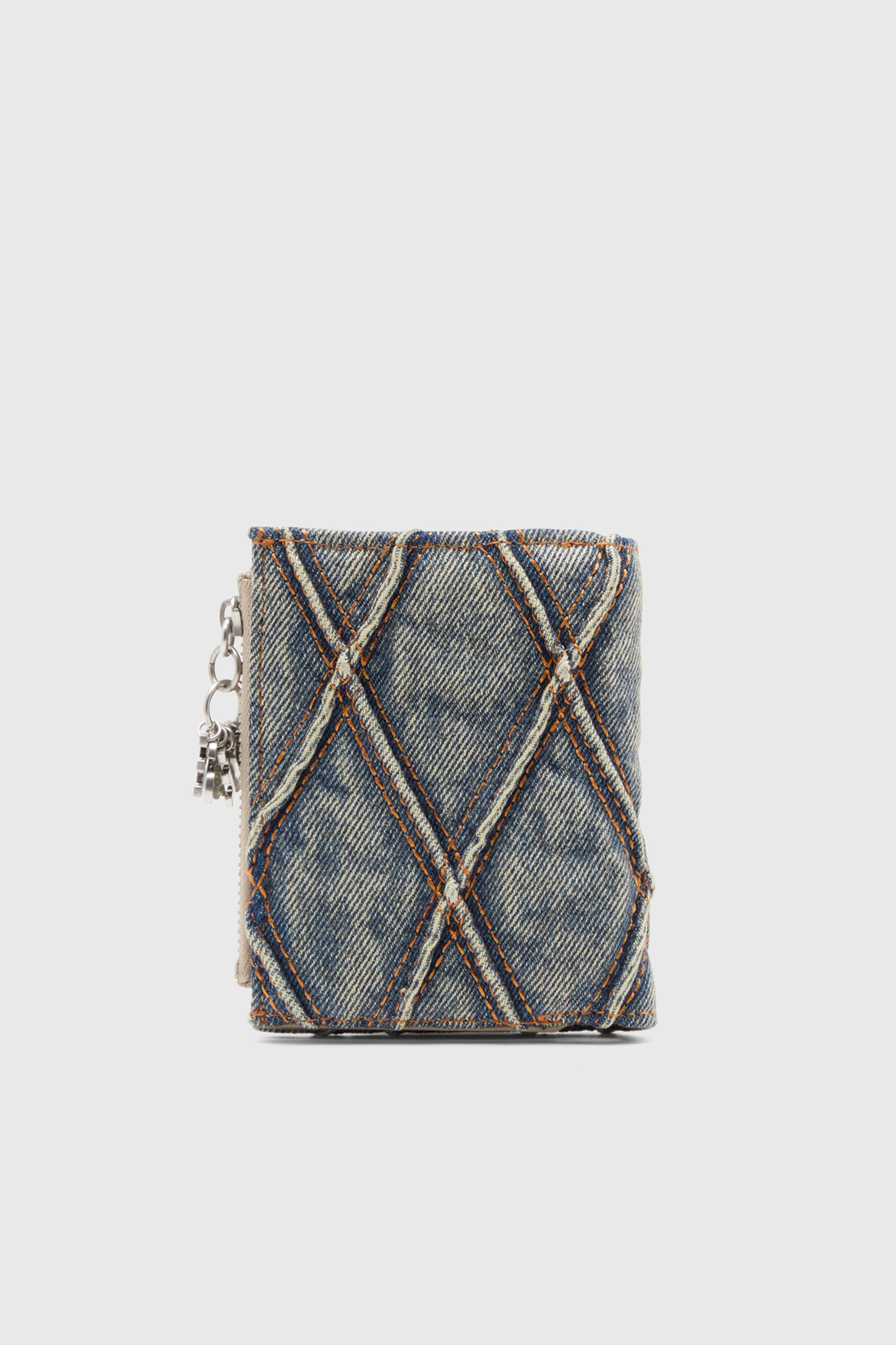 Diesel - CHARM D- BI FOLD ZIP II, Cartera peque&ntilde;a de denim acolchado con motivo Argyle Mujer in Azul marino - 2