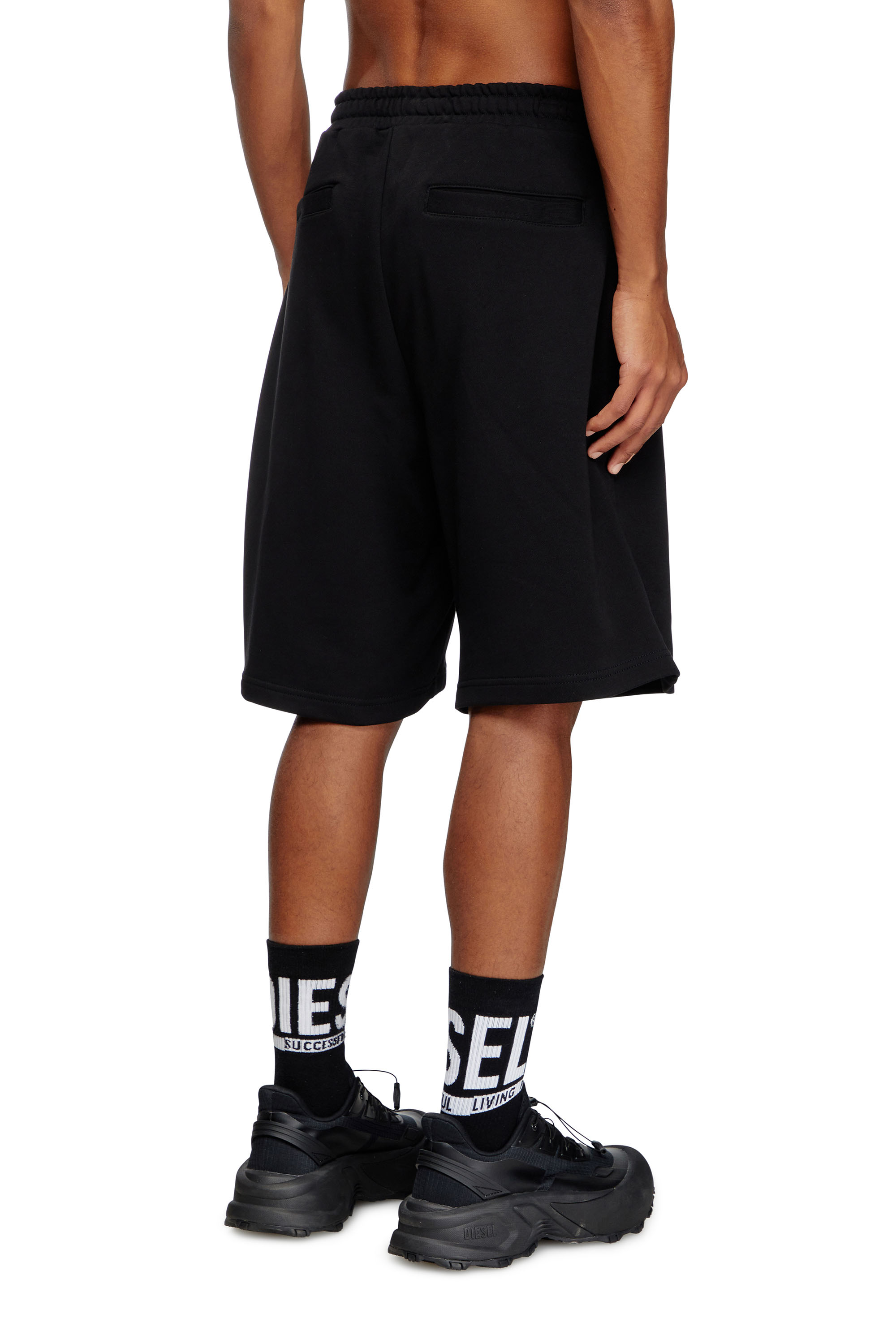 Diesel - P-CROWN-DIV, Pantalones cortos deportivos con logotipo bordado Hombre in Negro - 4