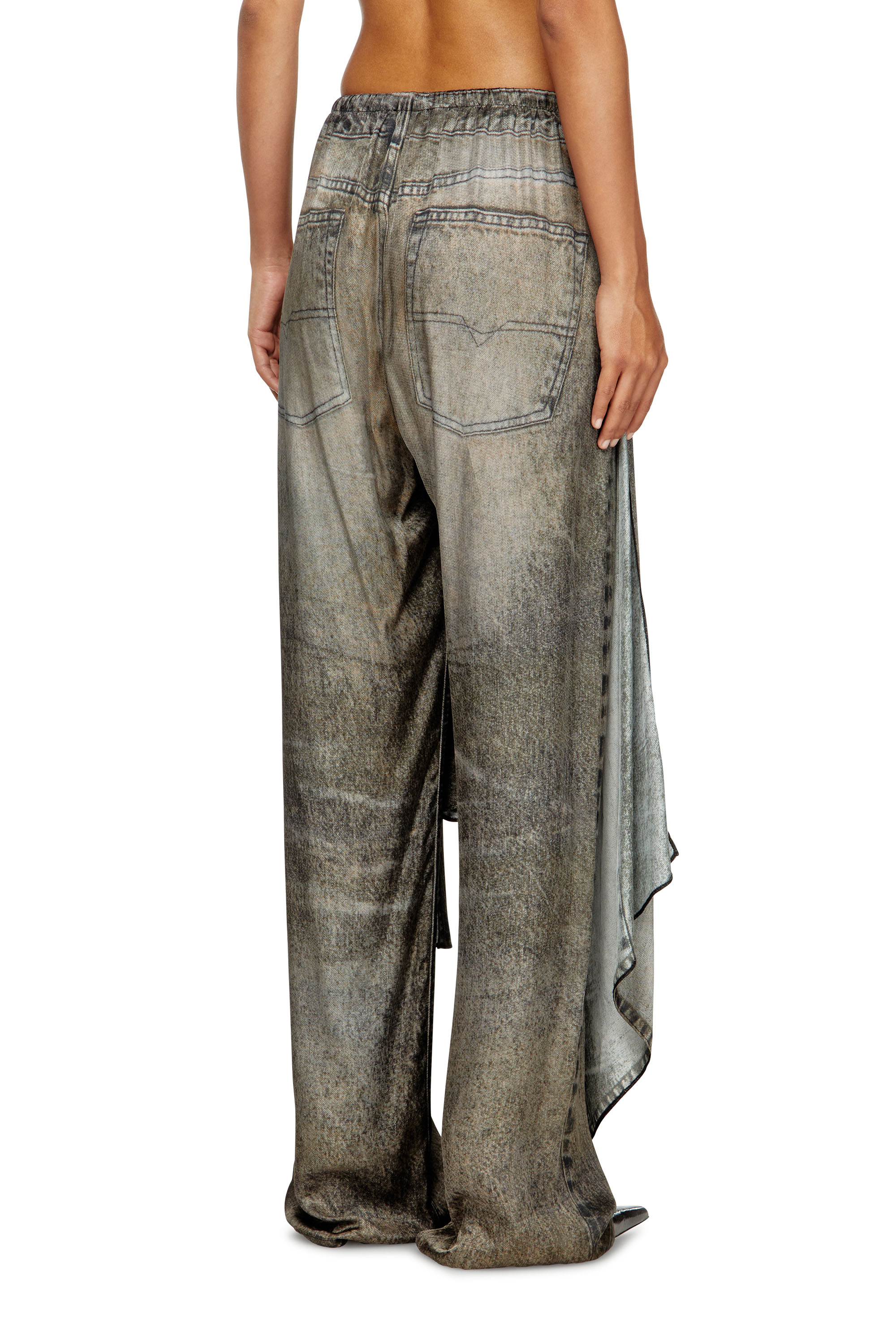 Diesel - P-ALOMA, Pantalones de corte cruzado de viscosa tipo denim Mujer in Gris - 4