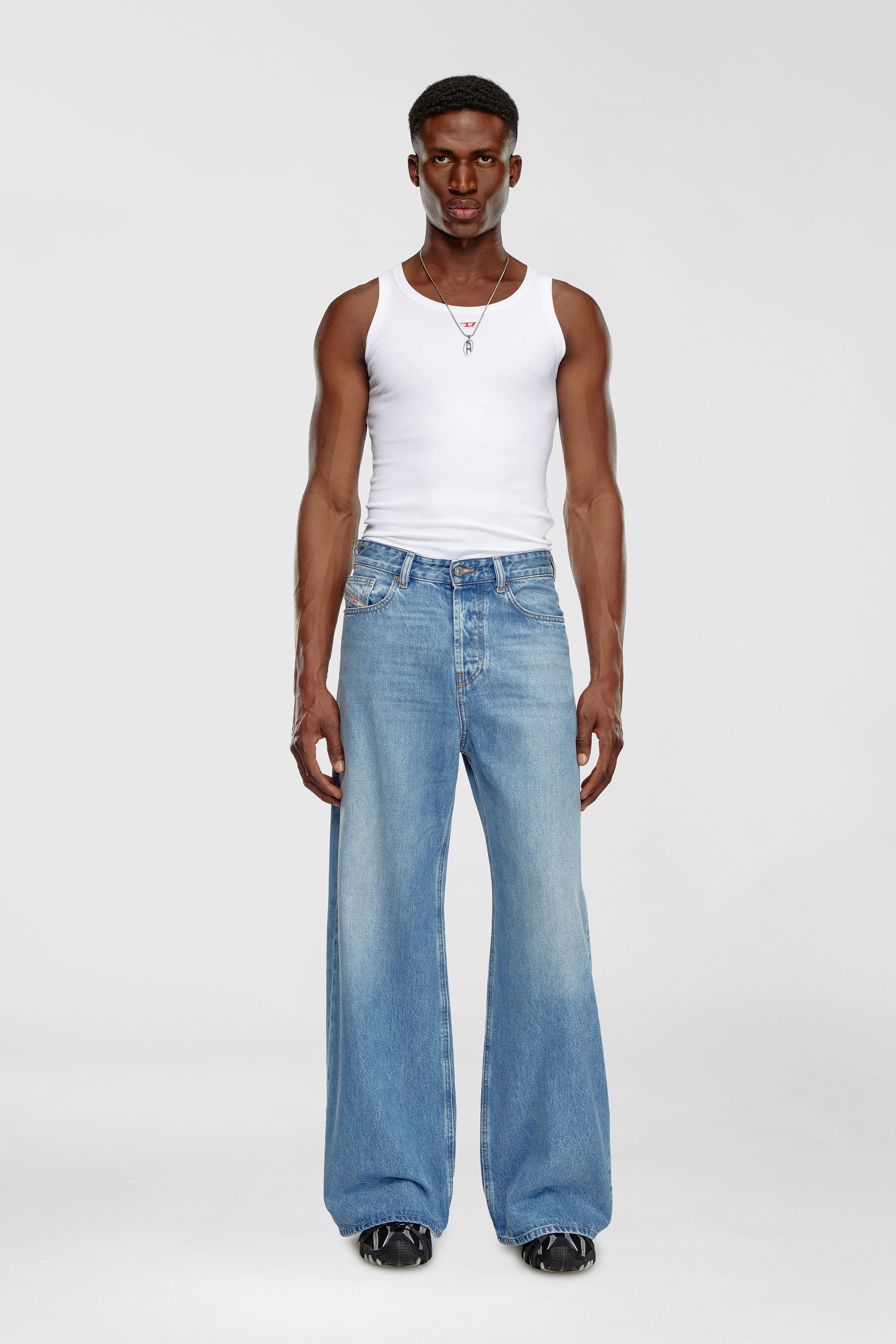 Diesel - Relaxed Jeans 1996 D-Sire 09I29 Unisex, Azul Claro - 2