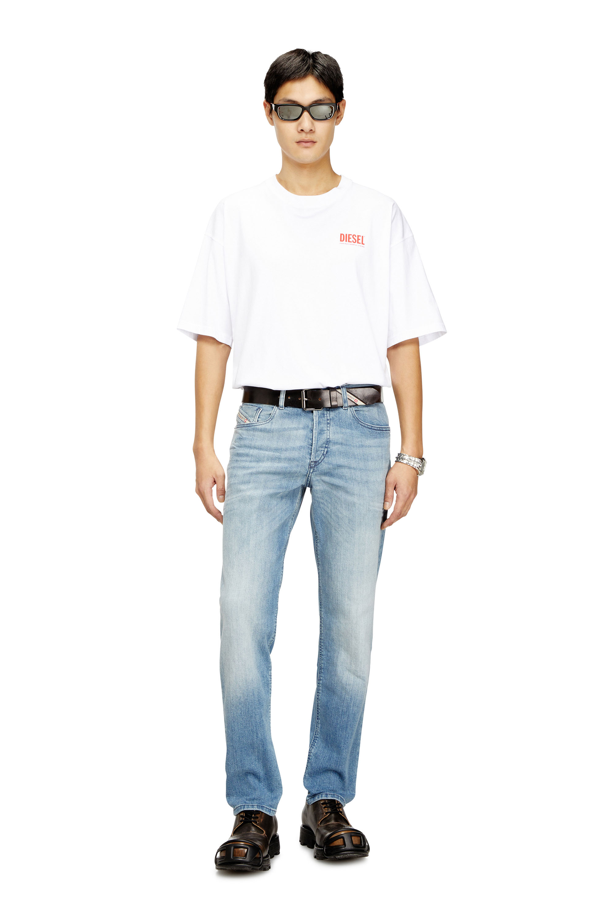 Diesel - Regular Jeans 2023 D-Finitive 0GRDI Hombre, Azul Claro - 1