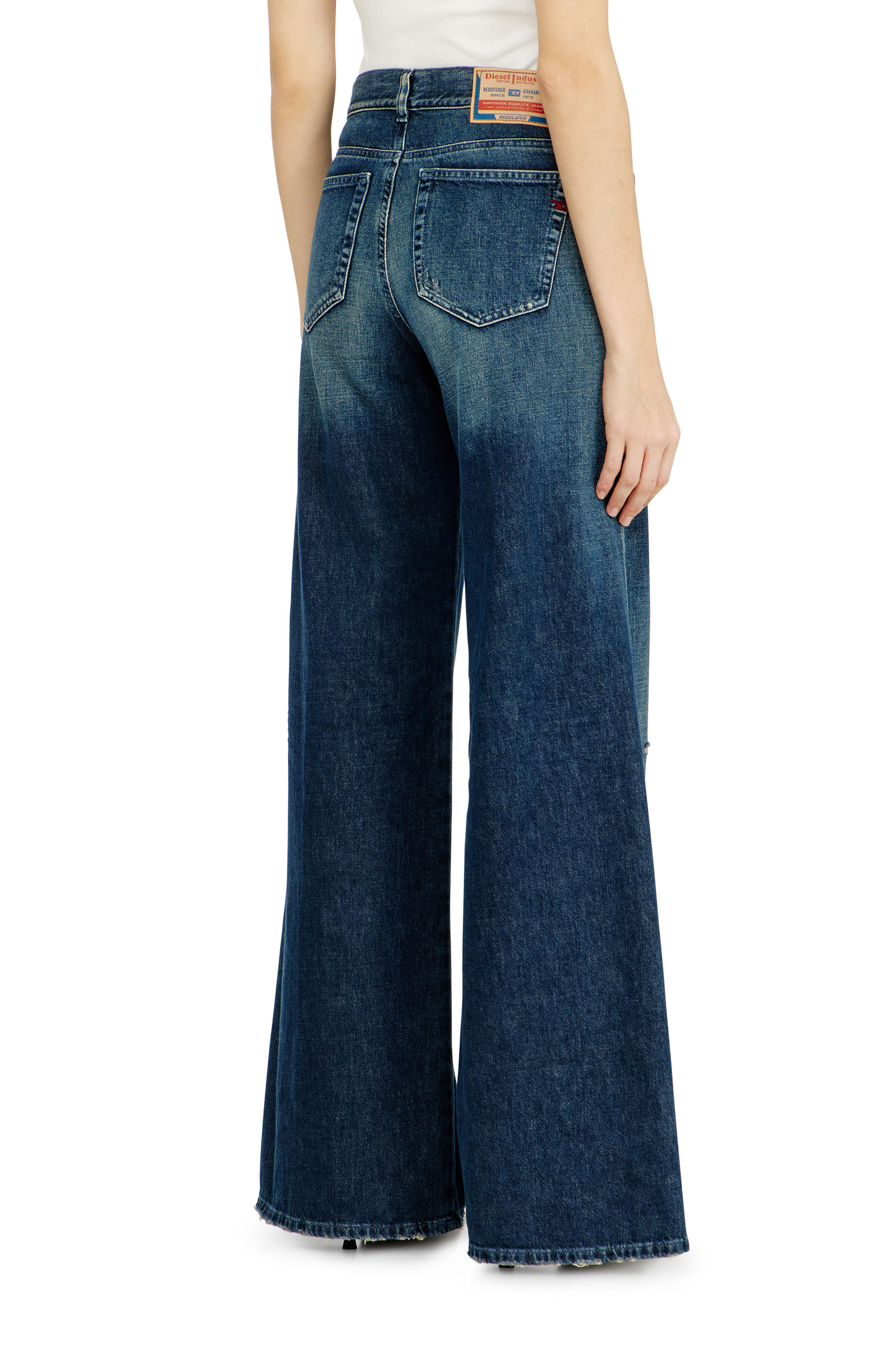 Diesel - Flare Jeans 1978 D-Akemi 09N70 Mujer, Azul Oscuro - 5