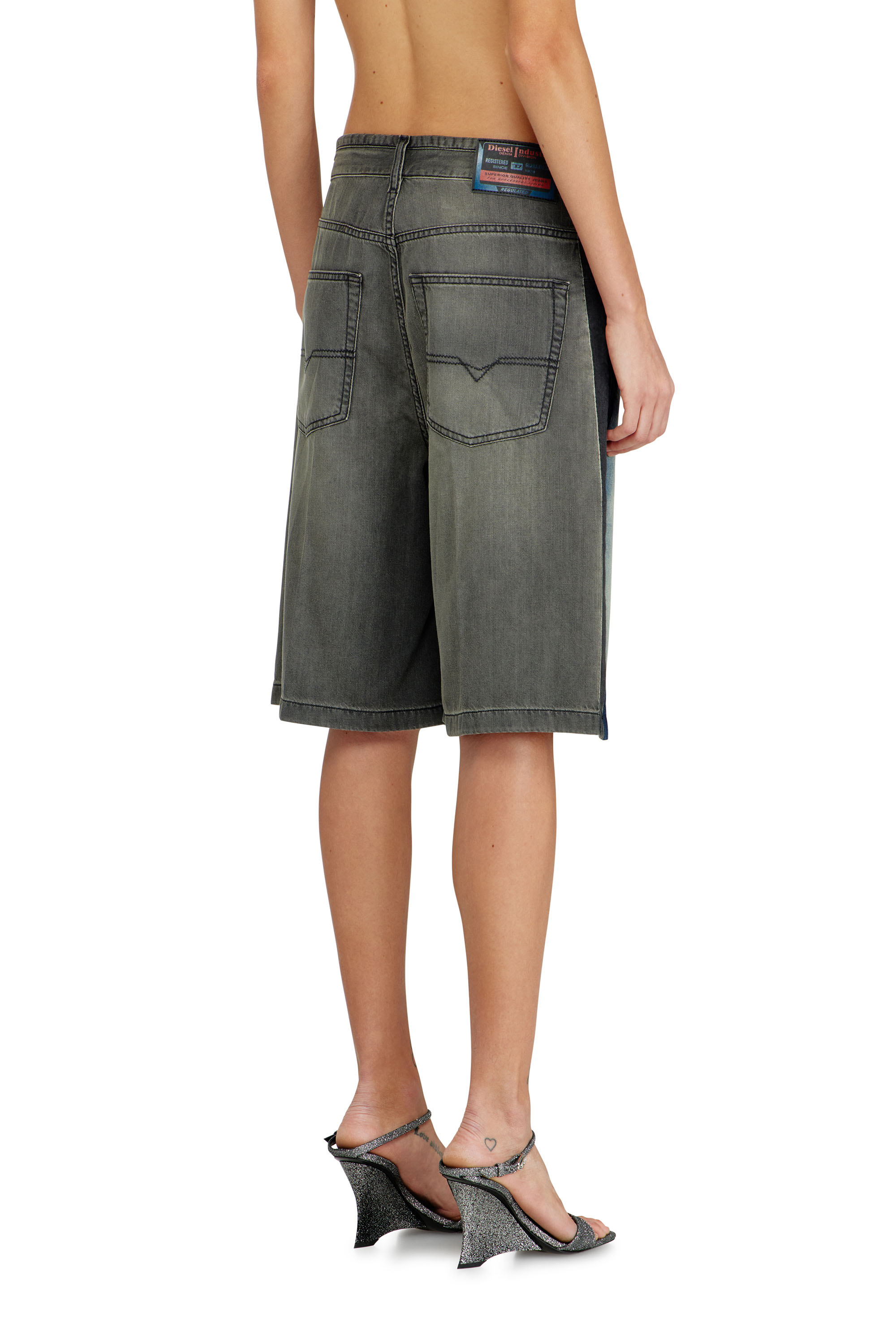 Diesel - DE-SIRE-SHORT-S1, Bermudas vaqueras en lavados de contraste Mujer in ToBeDefined - 4
