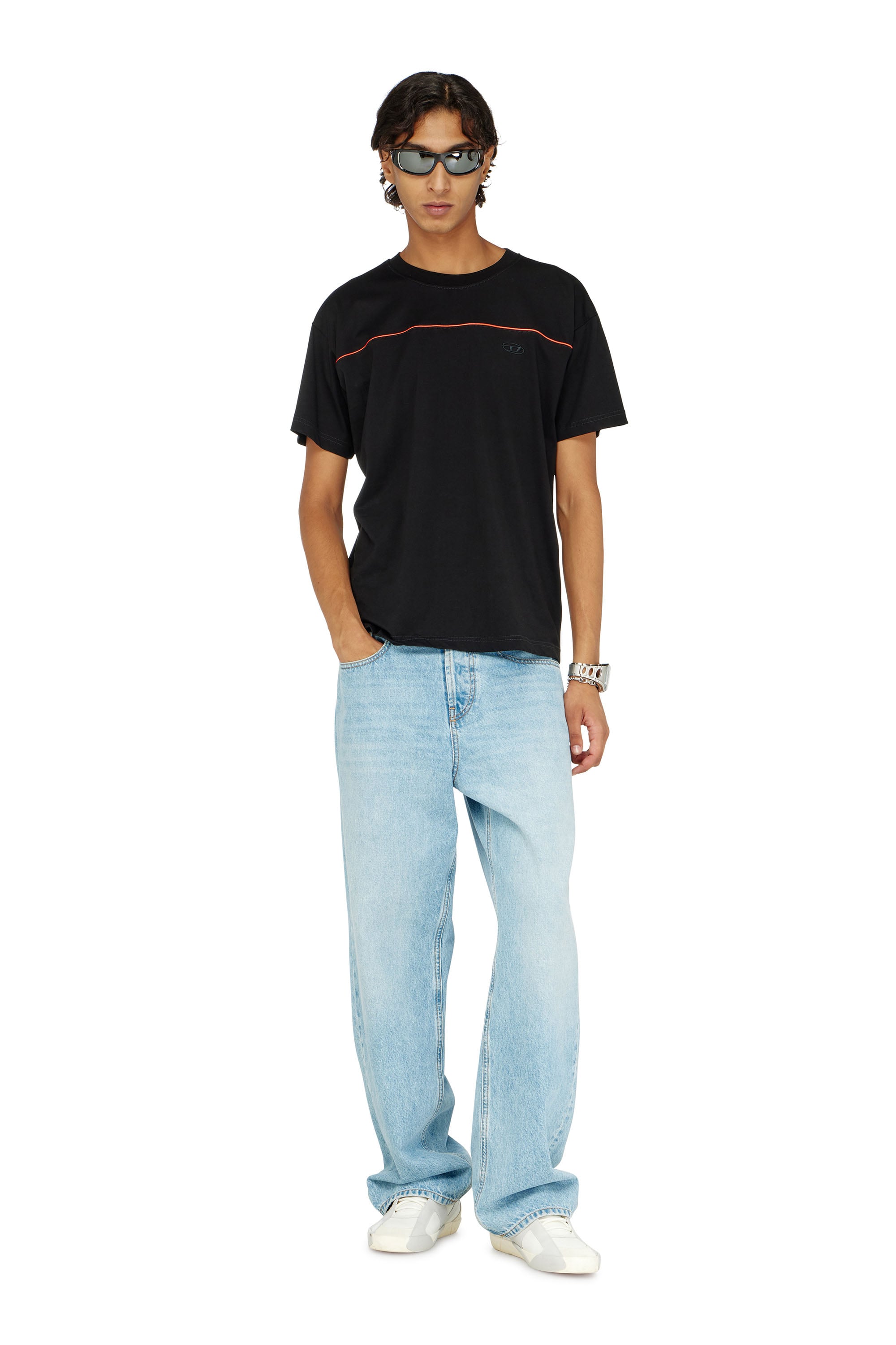 Diesel - T-NORM-PIPING, Camiseta con ribete en contraste Hombre in Negro - 2