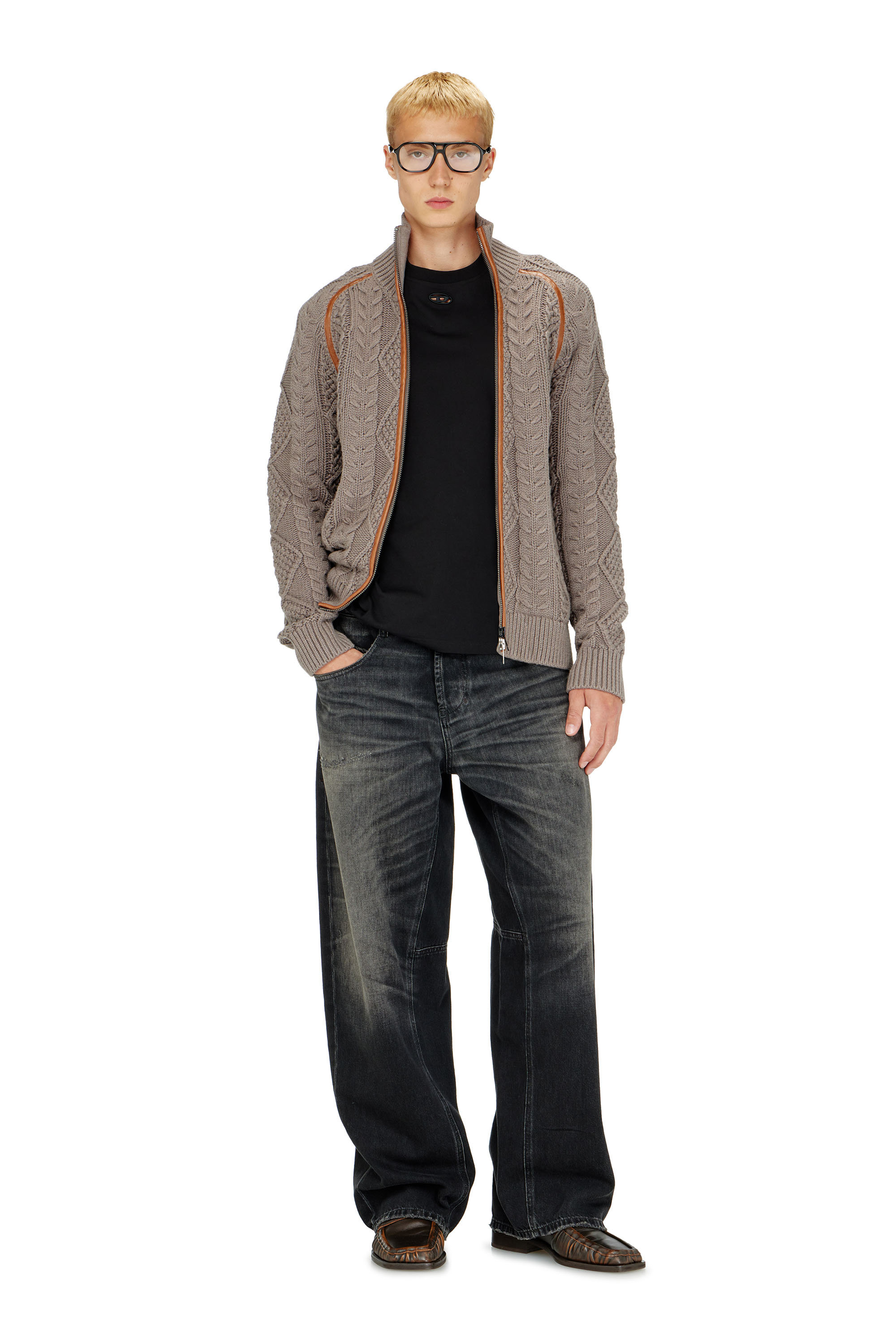 Diesel - T-BOXT-DCO, Camiseta de algod&oacute;n relajada con bordado Oval D Hombre in Negro - 2
