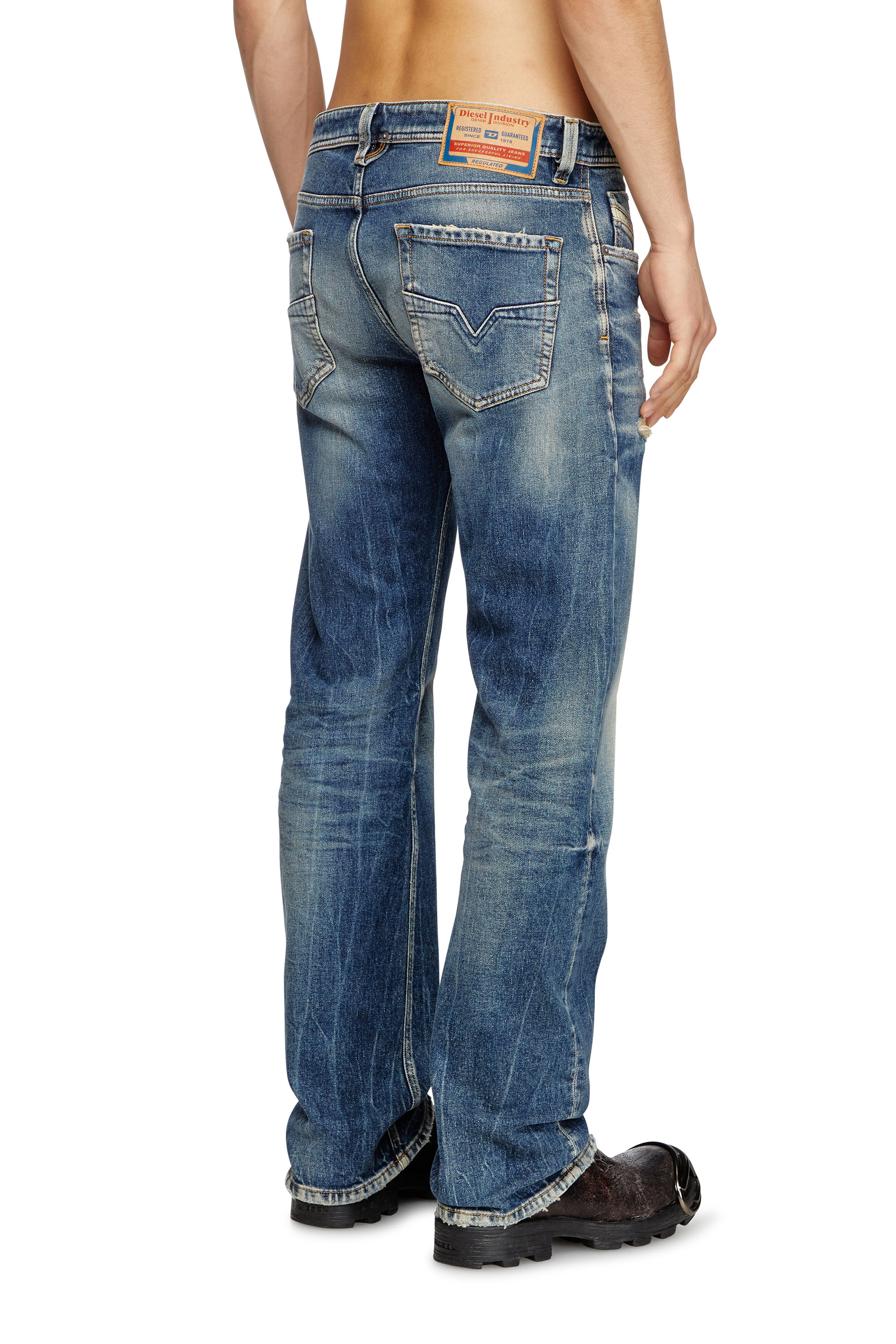 Diesel - Regular Jeans 1985 Larkee 007Y6 Hombre, Azul Oscuro - 2