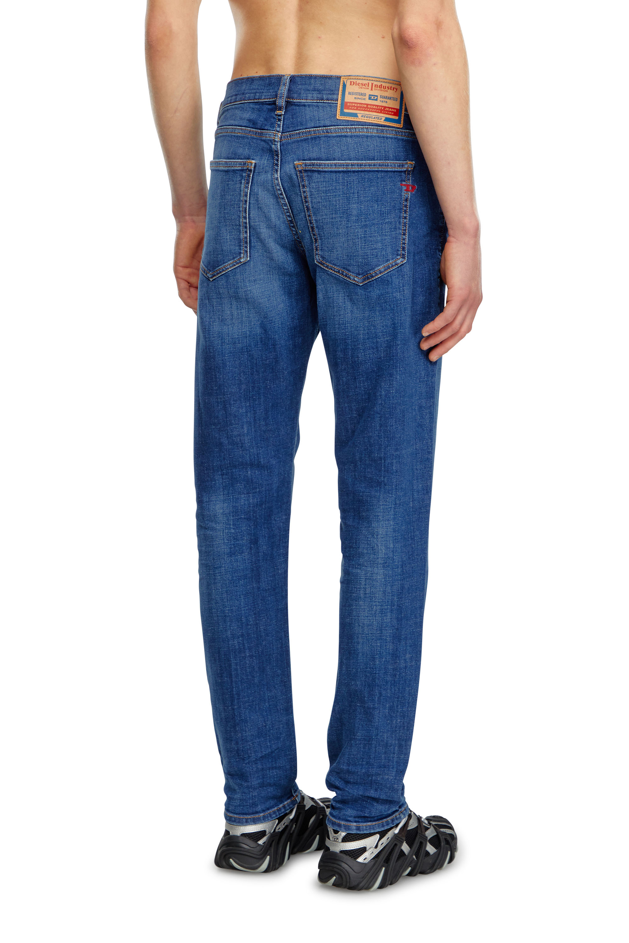 Diesel - Slim Jeans 2019 D-Strukt 09K04, Azul medio - Image 2