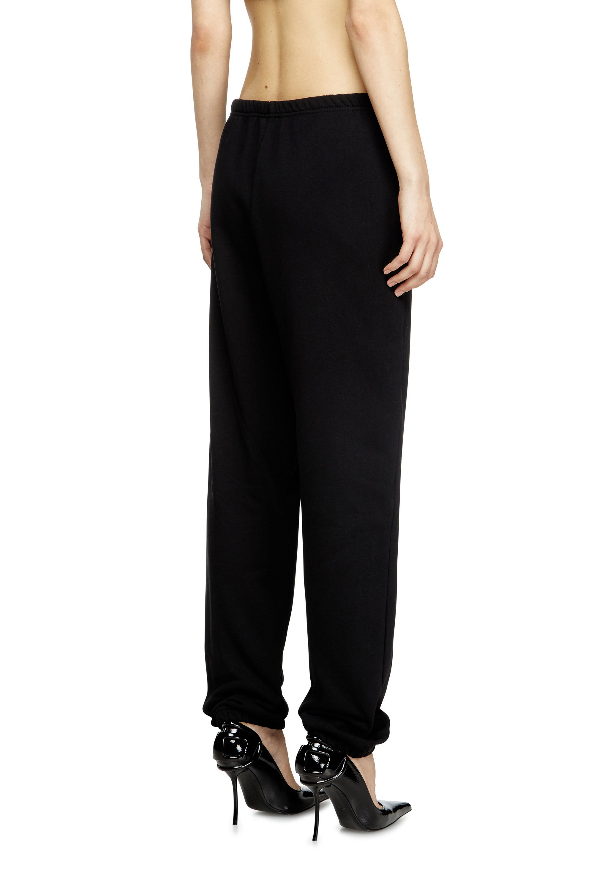 Diesel - P-LACYN-OD, Pantalones deportivos con logotipo Oval D con efecto metálico Mujer in Negro - 4