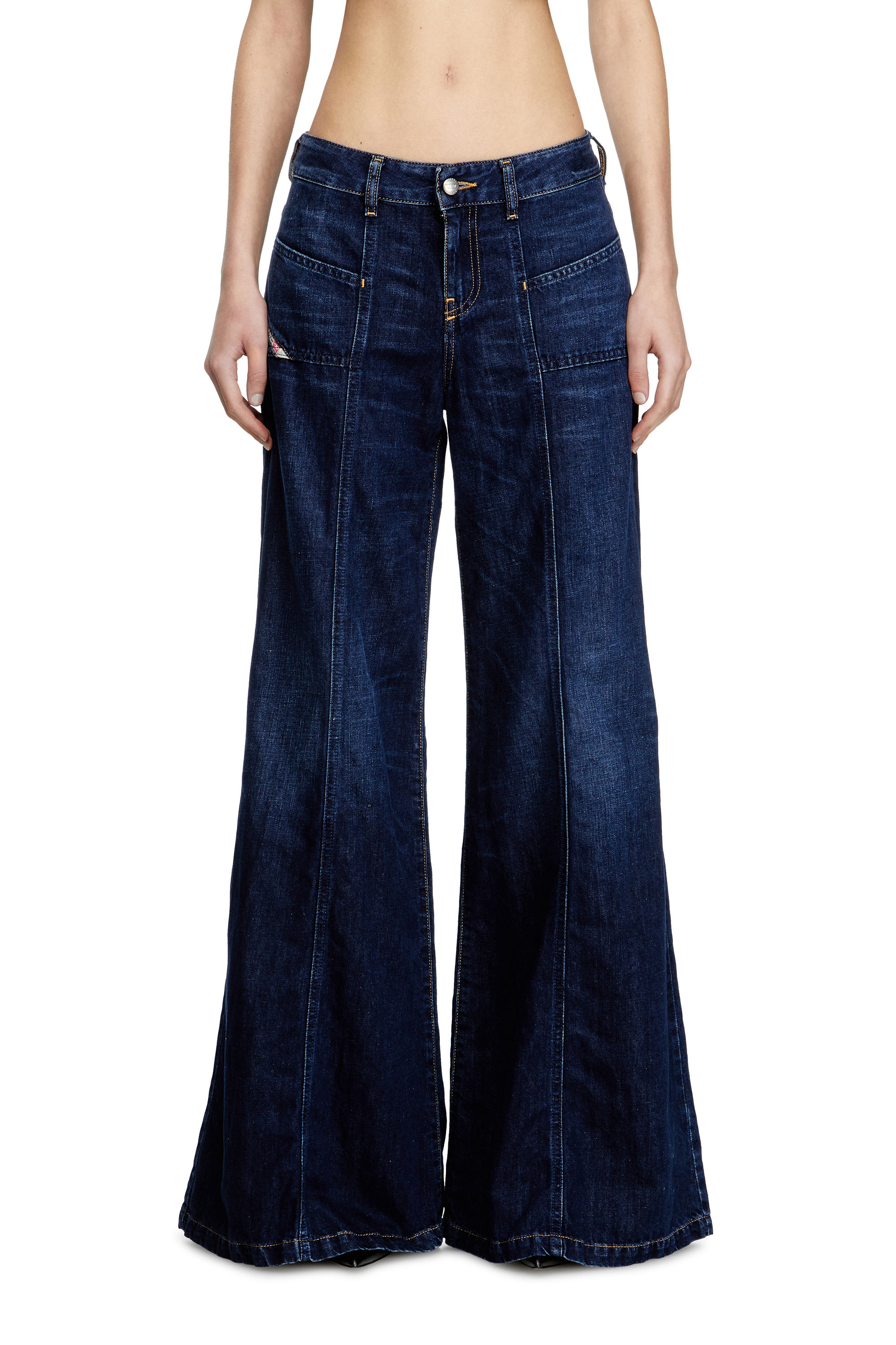 Diesel - Flare Jeans D-Akii 068RA Mujer, Azul Oscuro - 1