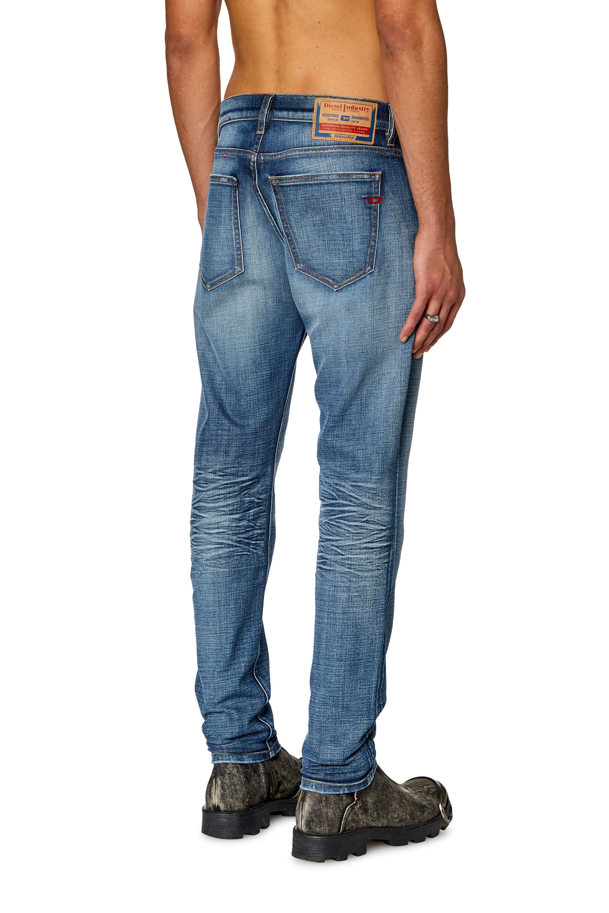 Diesel - Slim Jeans 2019 D-Strukt 0DQAE, Azul medio - Image 2