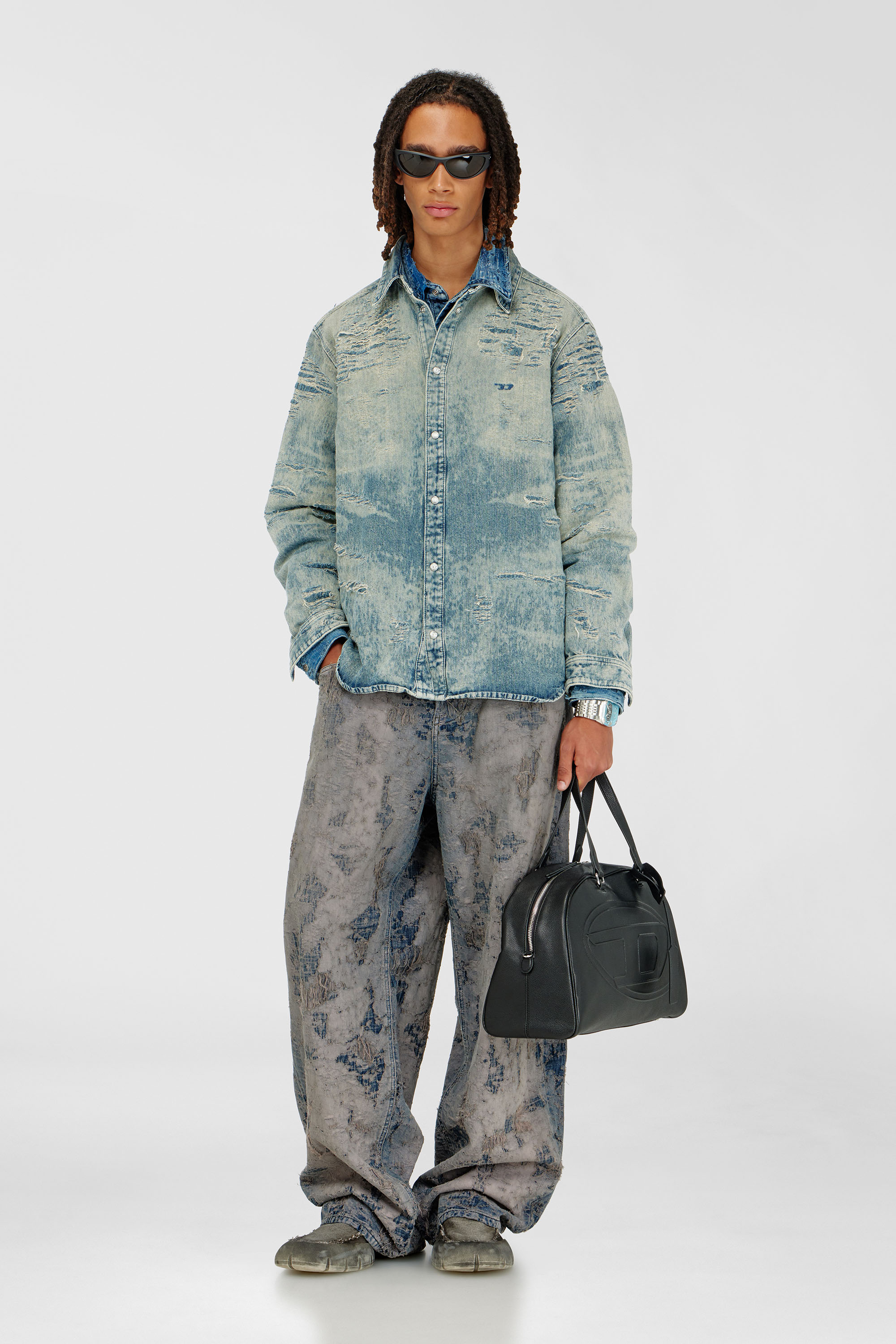 Diesel - D-SIMPLY, Camisa de denim jacquard con efecto desgastado Hombre in Azul marino - 1