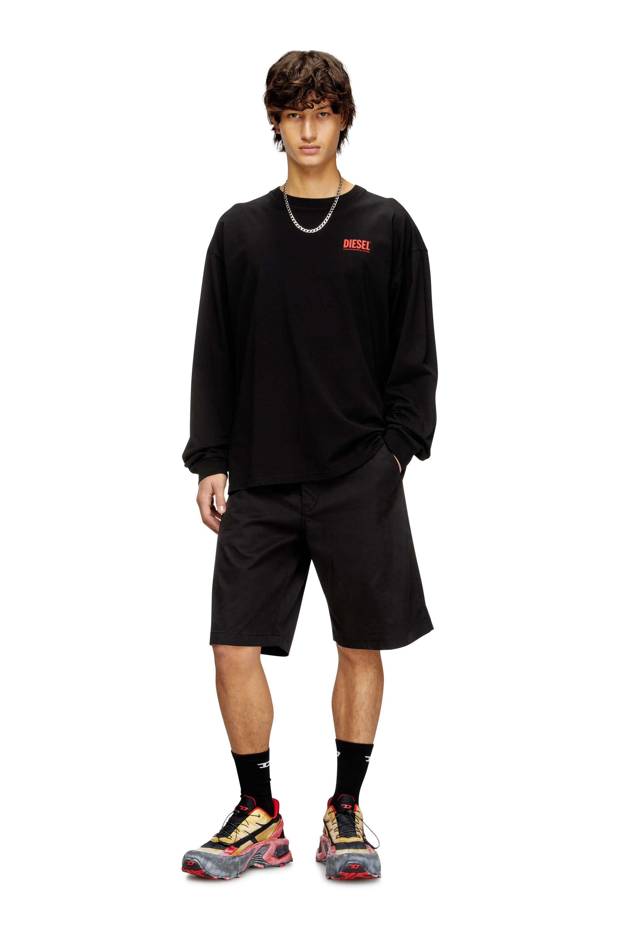 Diesel - T-BOXT-LS-BISK, Camiseta de manga larga y corte relajado con logotipos de Diesel Hombre in Negro - 2