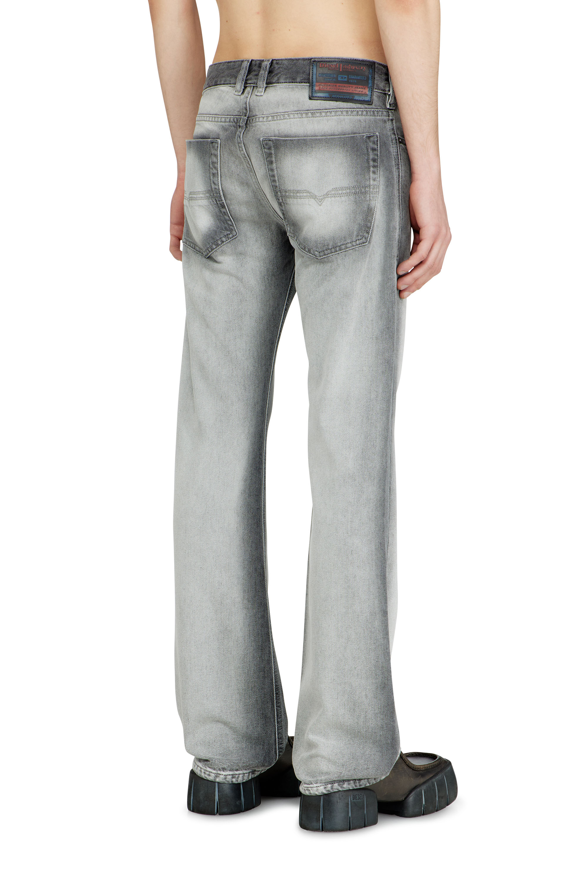 Diesel - Bootcut Jeans 2007 Zatiny 09P28 Hombre, Gris - 4