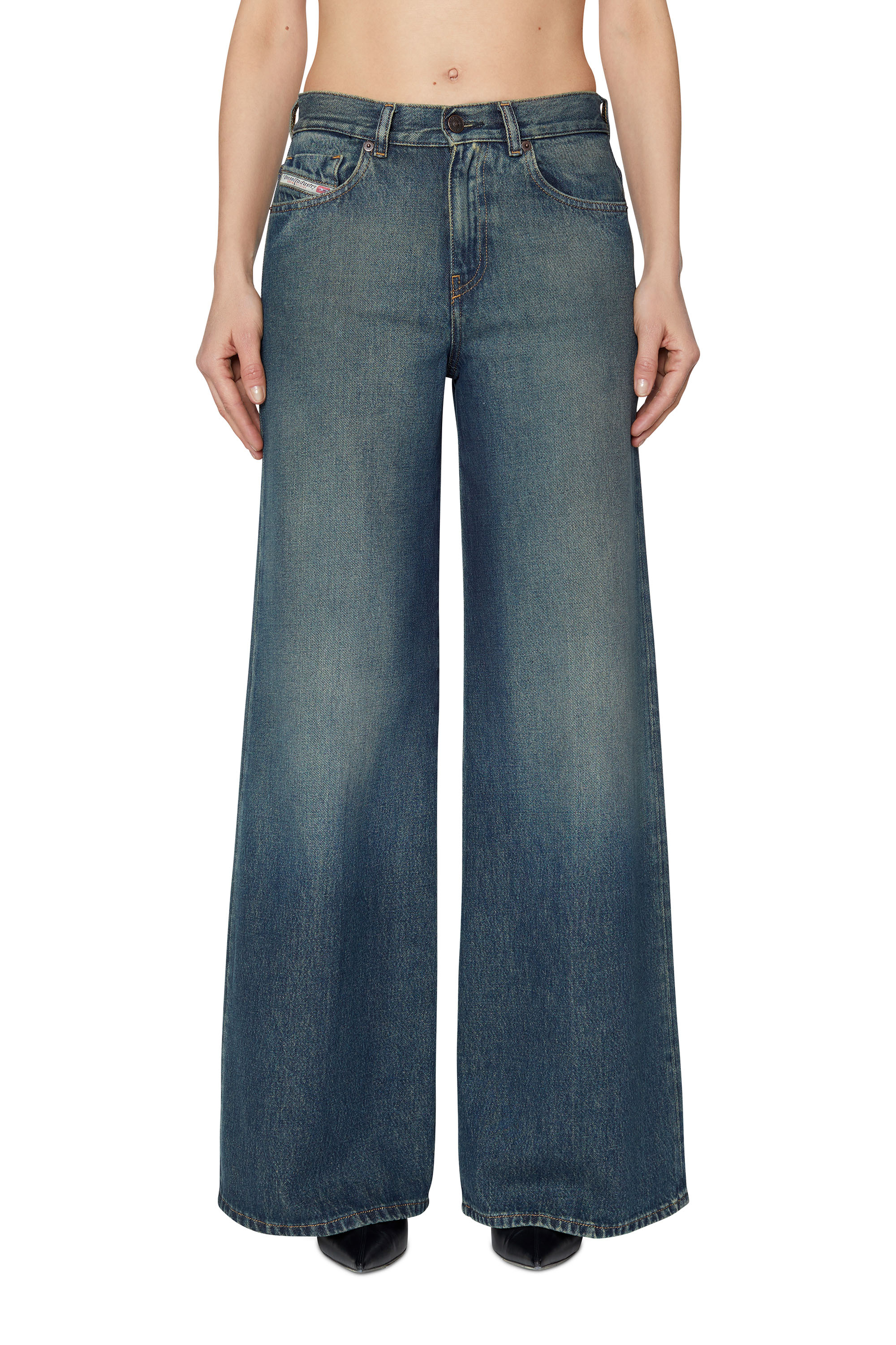 Diesel - 1978 D-AKEMI 09C04 Bootcut and Flare Jeans, Azul Oscuro - Image 1