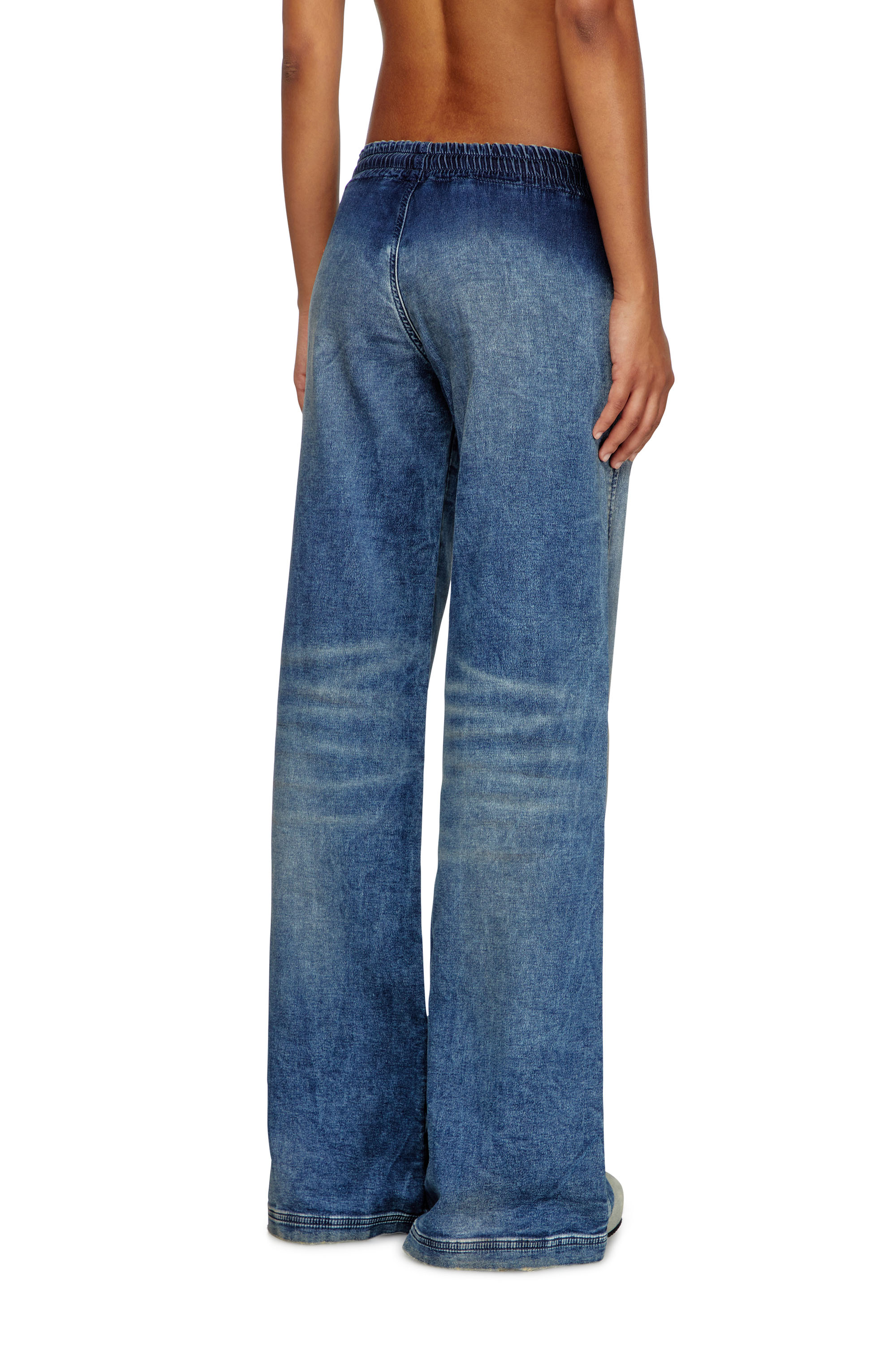 Diesel - Relaxed 2078 D-Ainty Joggjeans® 068PQ Mujer, Azul medio - 3