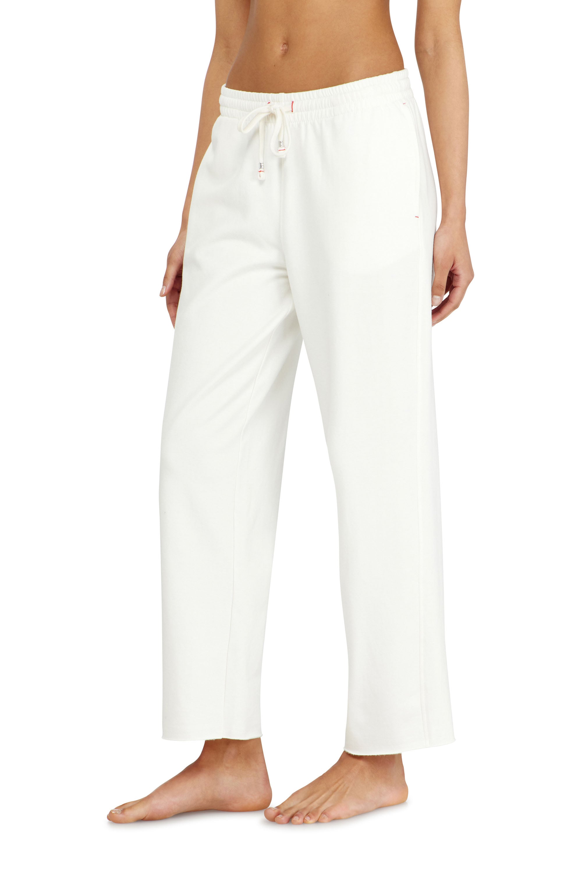 Diesel - INDRA-D-CORE, Pantal&oacute;n de ch&aacute;ndal afelpado con bajos al corte Mujer in Blanco - 1