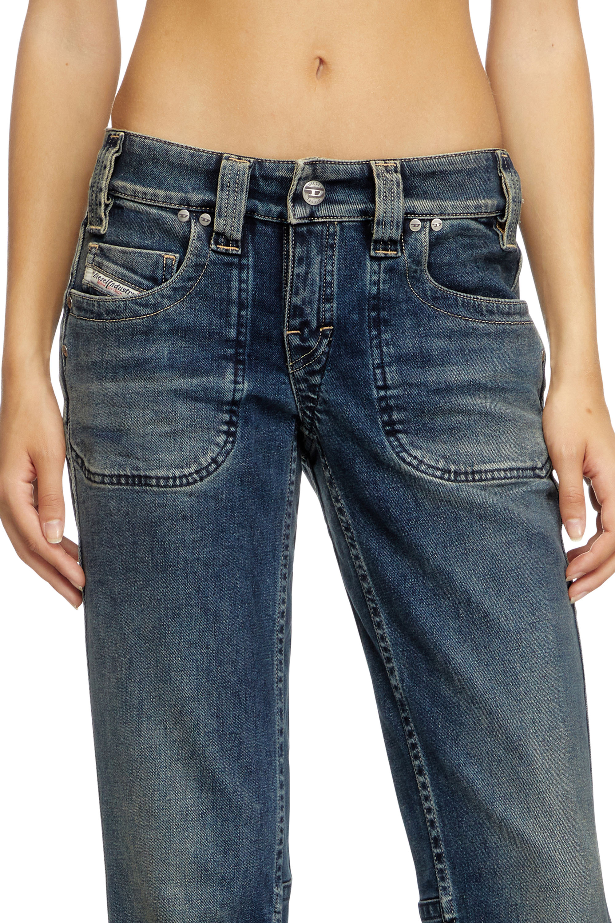 Diesel - Bootcut Jeans D-Resh 09J06 Mujer, Azul medio - 5