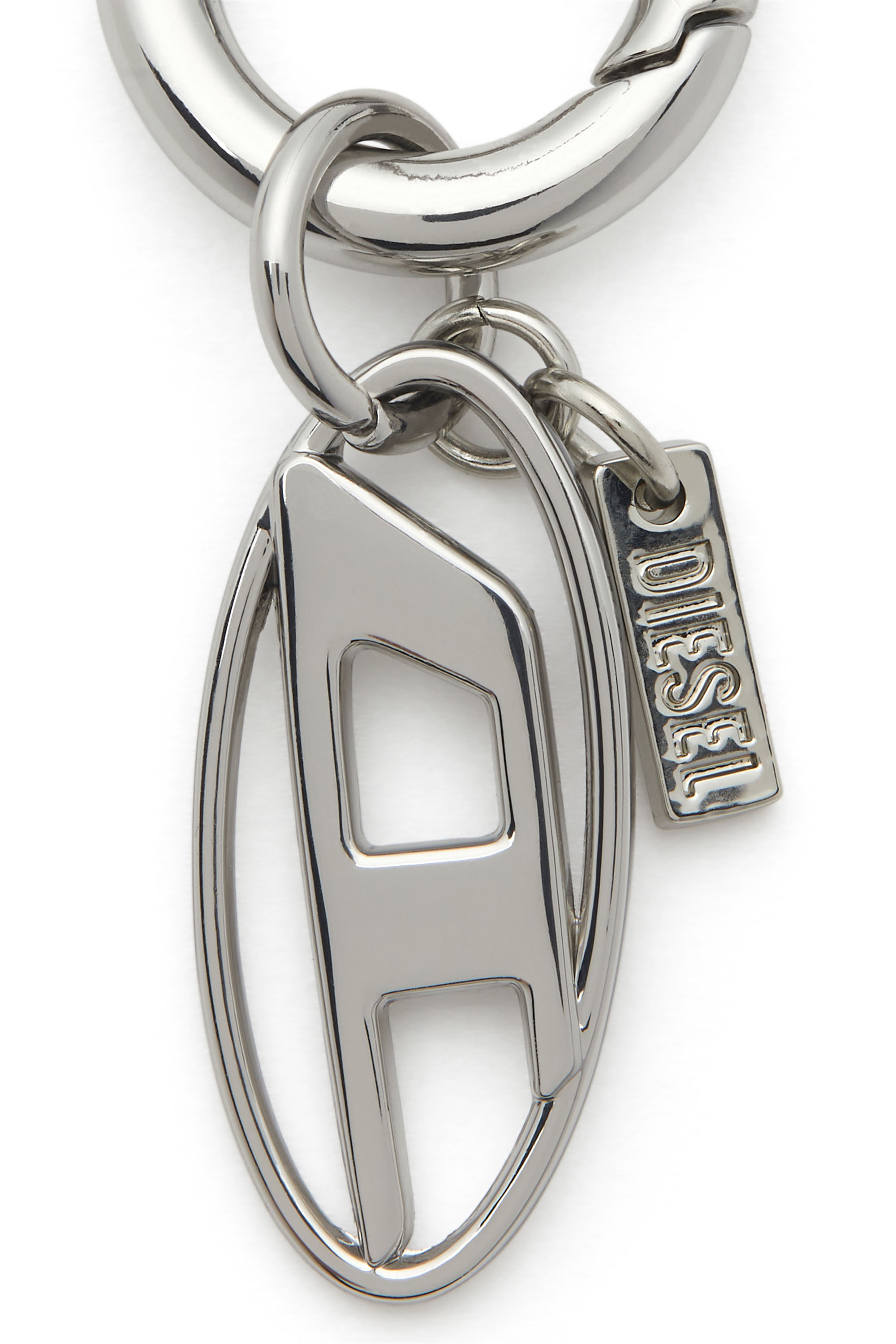 CHARM-OVAL D, Plata